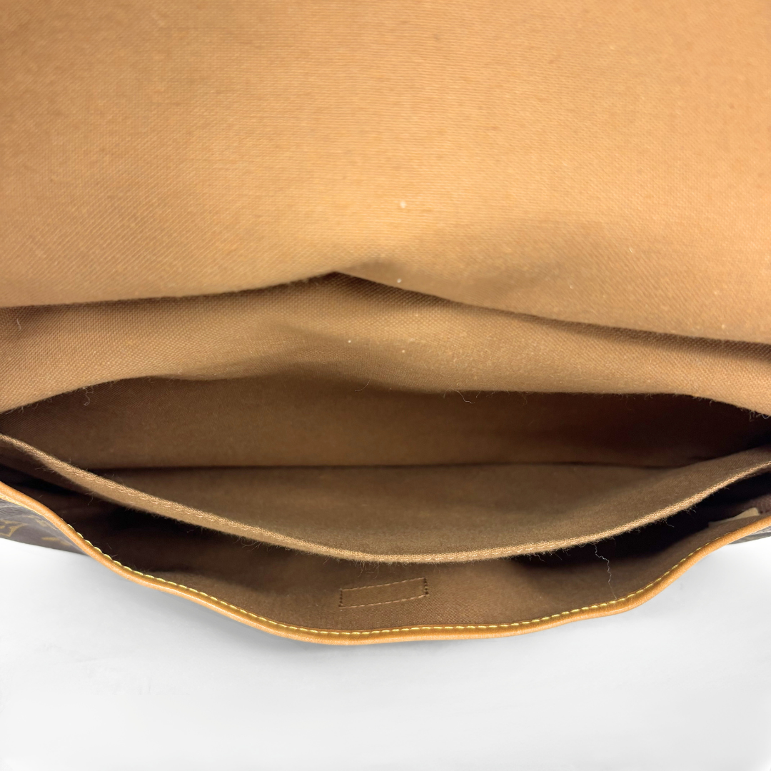 Louis Vuitton Saumur 35 Monogram Canvas