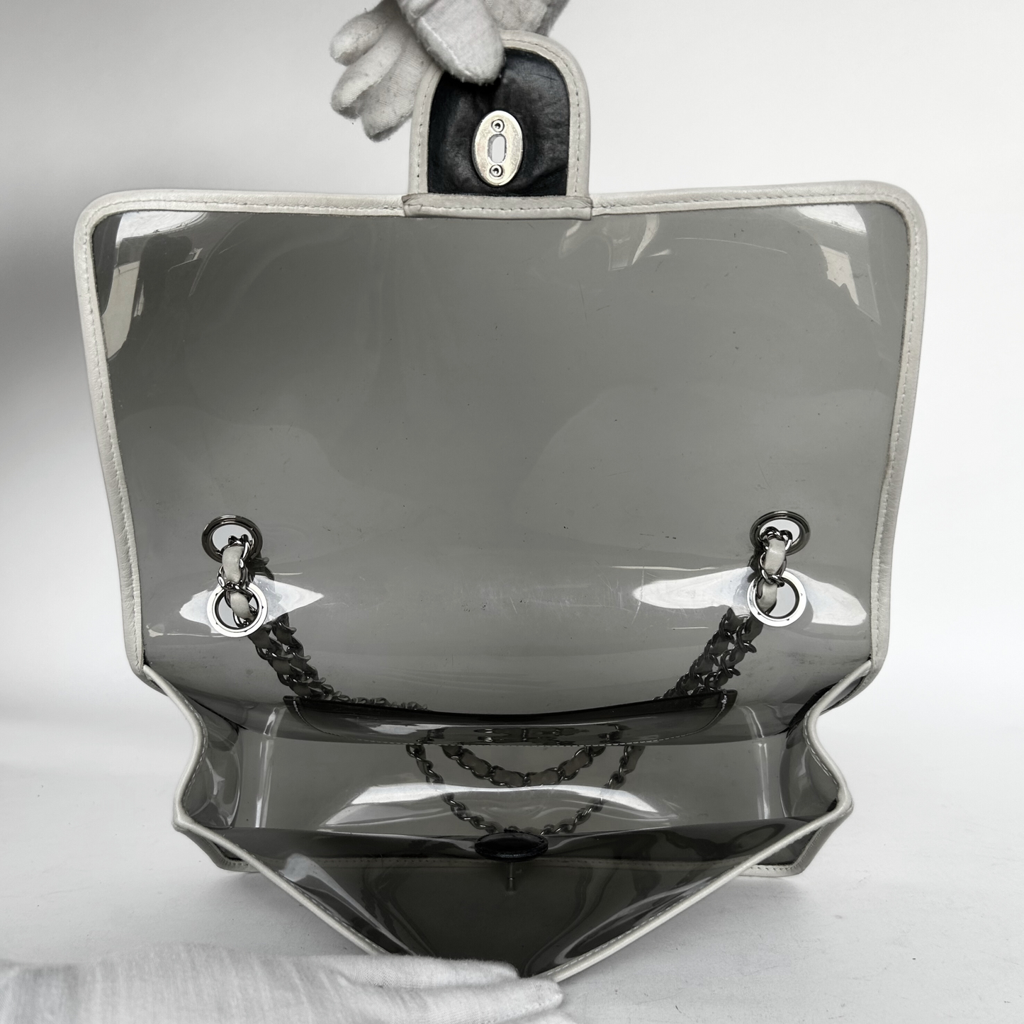 Chanel IG SALE: Chanel Heart CC Flap Bag Vinyl & Lambskin Leather (Limited Edition) - Shoulder bags - Etoile Luxury Vintage