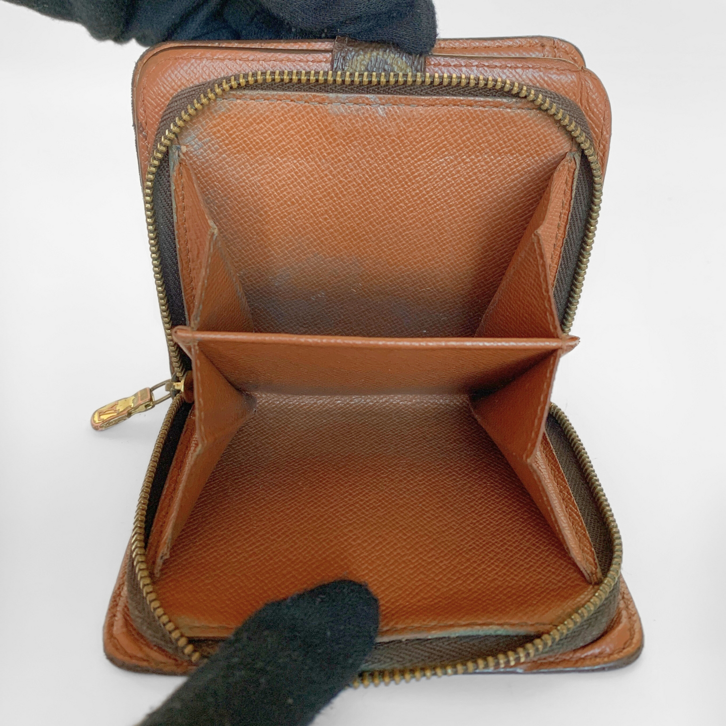 Louis Vuitton Louis Vuitton Zipper Wallet Monogram Canvas - Wallets - Etoile Luxury Vintage