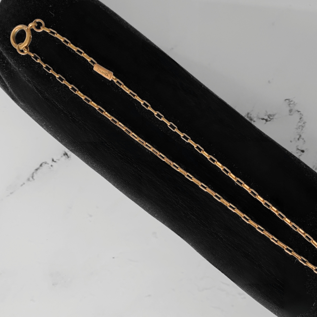 Louis Vuitton Chanel Necklace Gold Plated - Accessories - Etoile Luxury Vintage