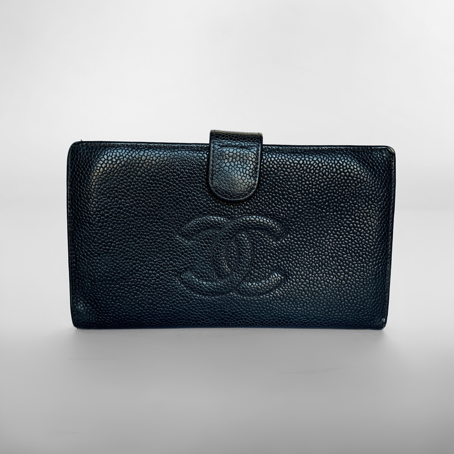 Chanel Chanel Wallet Large Caviar Leather - Wallets - Etoile Luxury Vintage