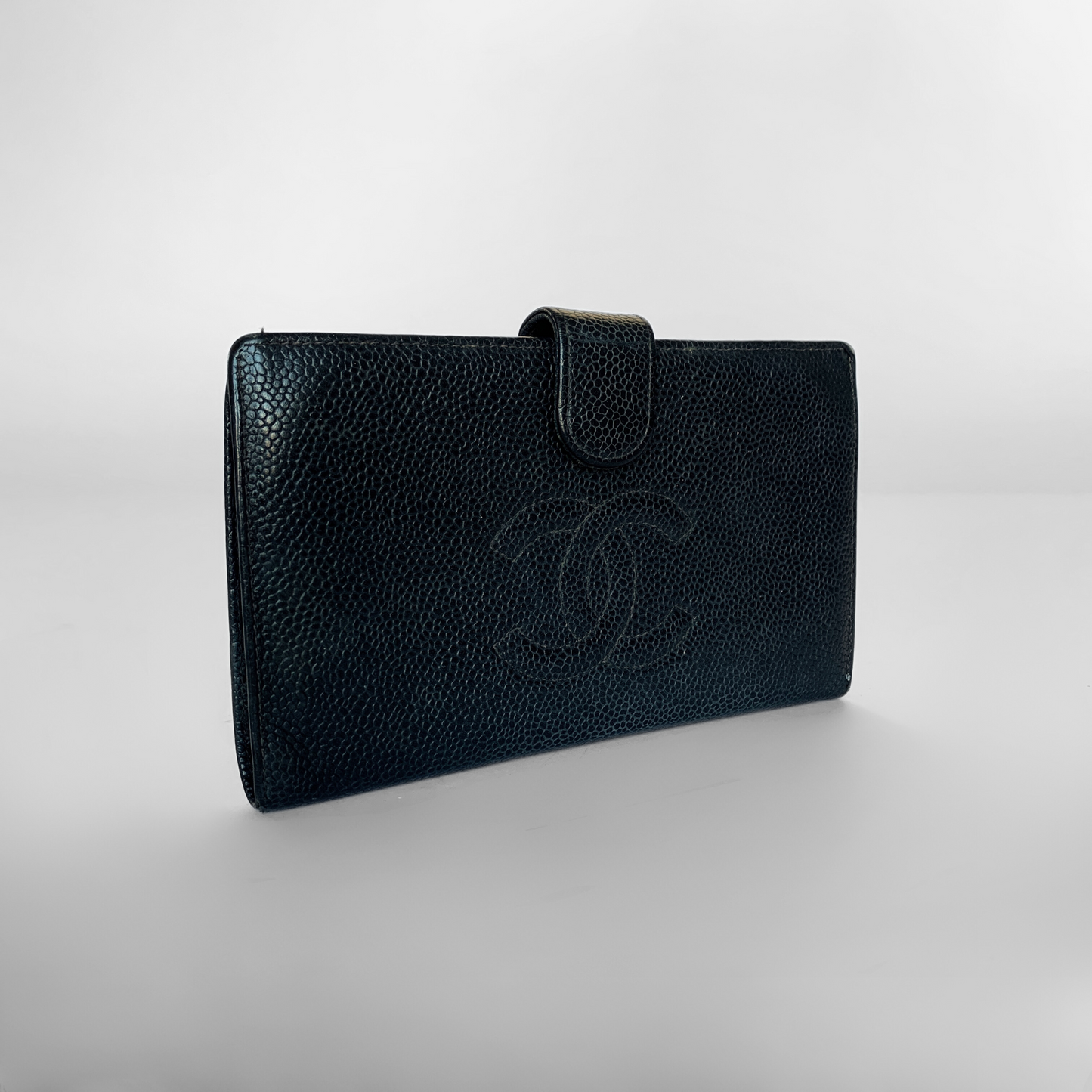 Chanel Chanel Wallet Large Caviar Leather - Wallets - Etoile Luxury Vintage