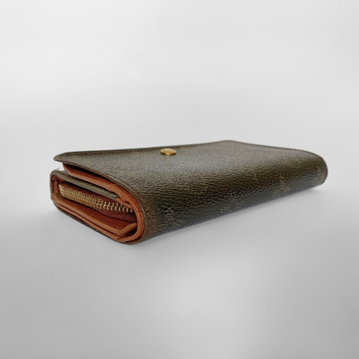 Louis Vuitton Medium Wallet Monogram Canvas