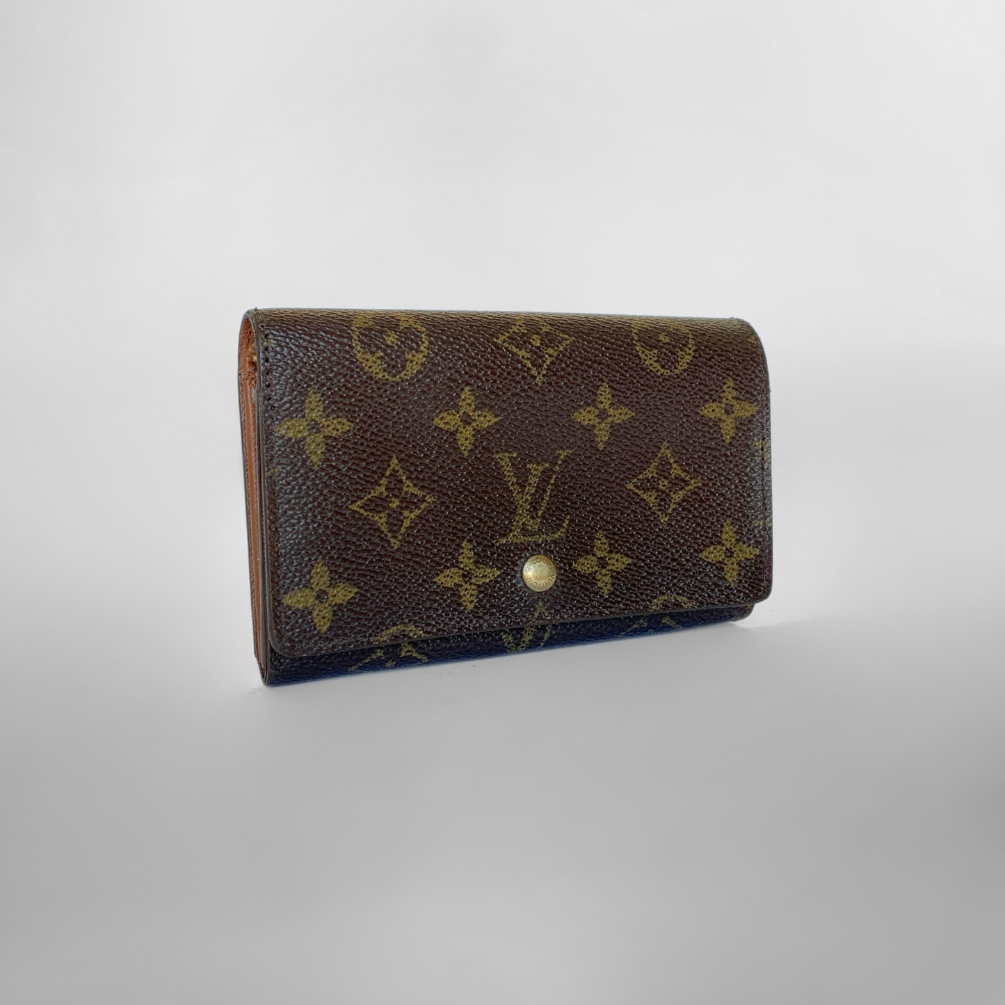 Louis Vuitton Louis Vuitton Wallet Medium Monogram Canvas - Wallets - Etoile Luxury Vintage