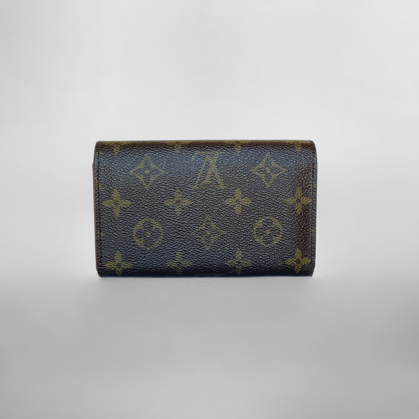 Louis Vuitton Louis Vuitton Wallet Medium Monogram Canvas - Wallets - Etoile Luxury Vintage