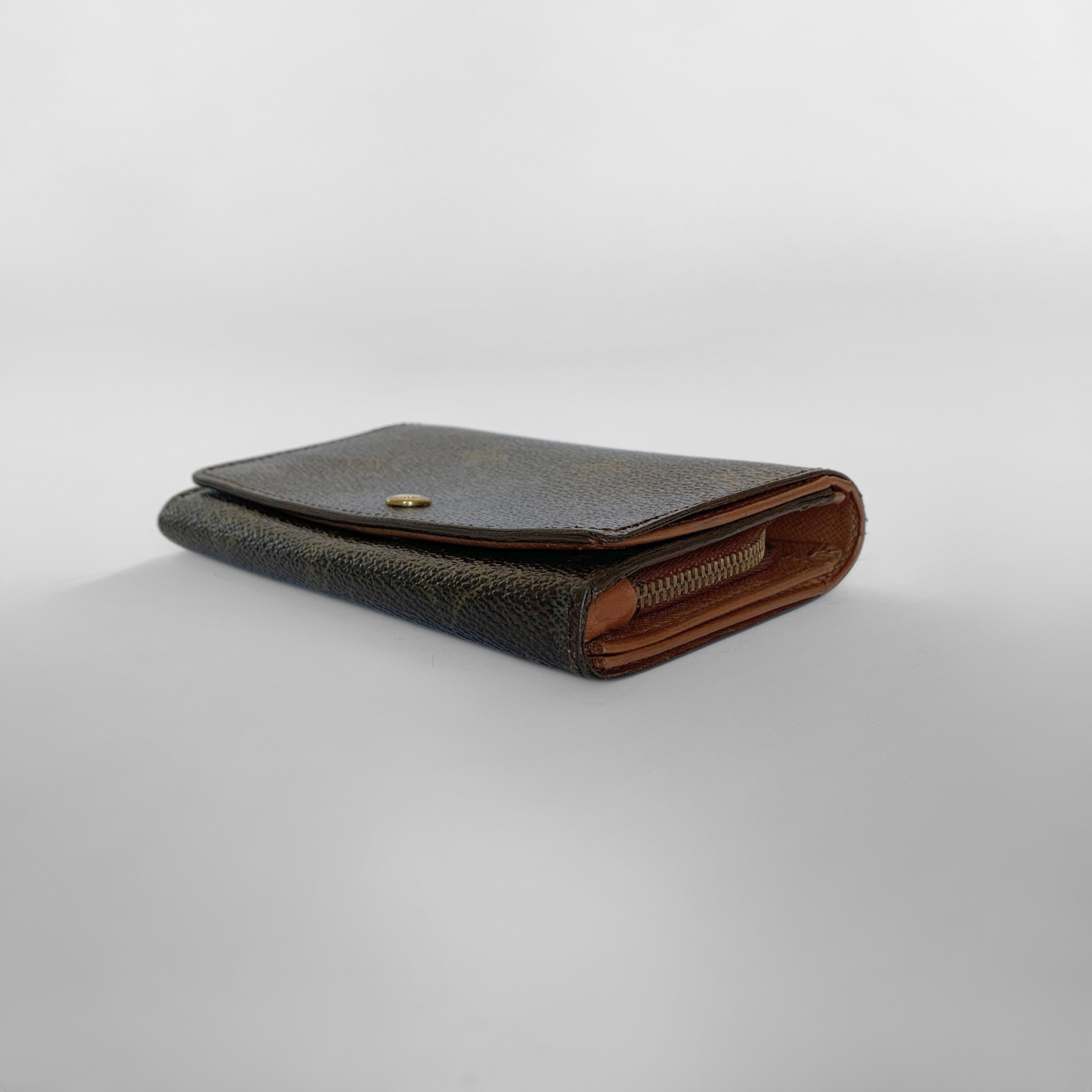 Louis Vuitton Louis Vuitton Wallet Medium Monogram Canvas - Wallets - Etoile Luxury Vintage