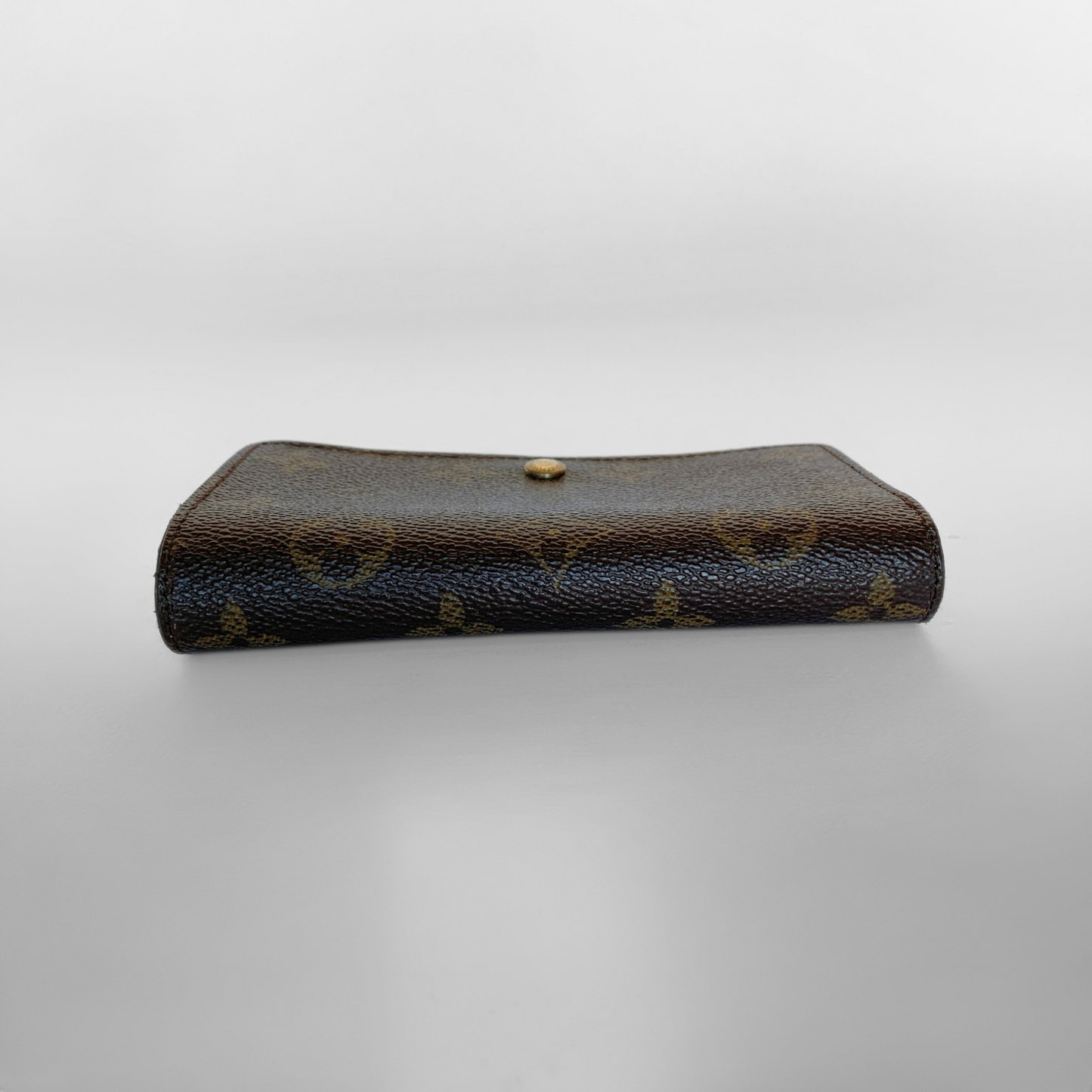 Louis Vuitton Louis Vuitton Wallet Medium Monogram Canvas - Wallets - Etoile Luxury Vintage