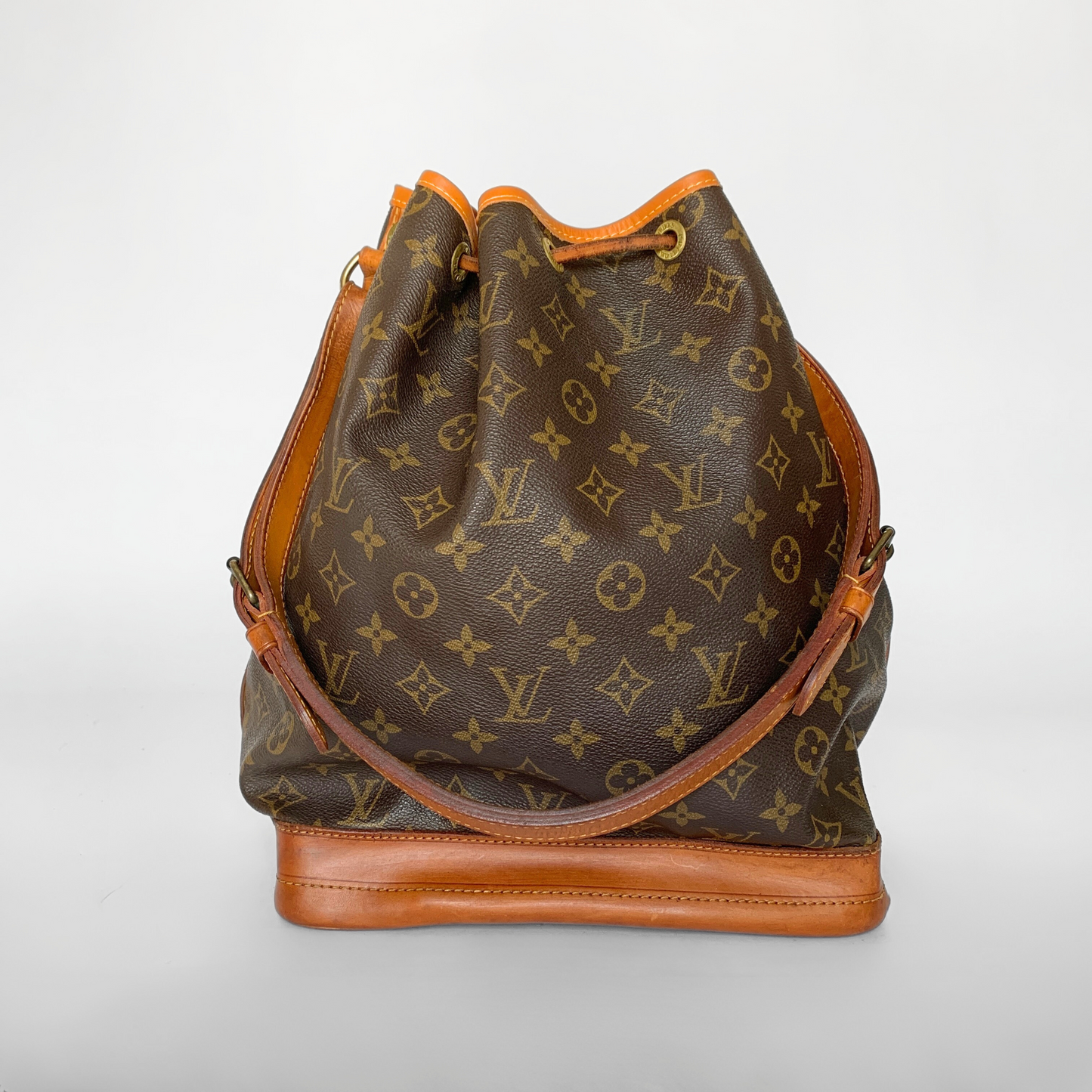 Louis Vuitton Petit Noé Monogram Canvas