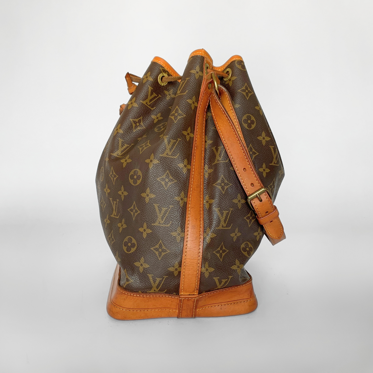 Louis Vuitton Petit Noé Monogram Canvas