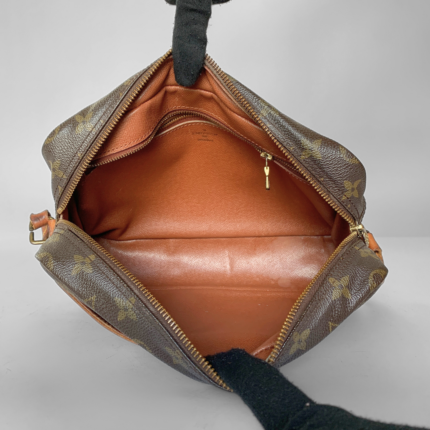 Louis Vuitton Trocadero Monogram Canvas