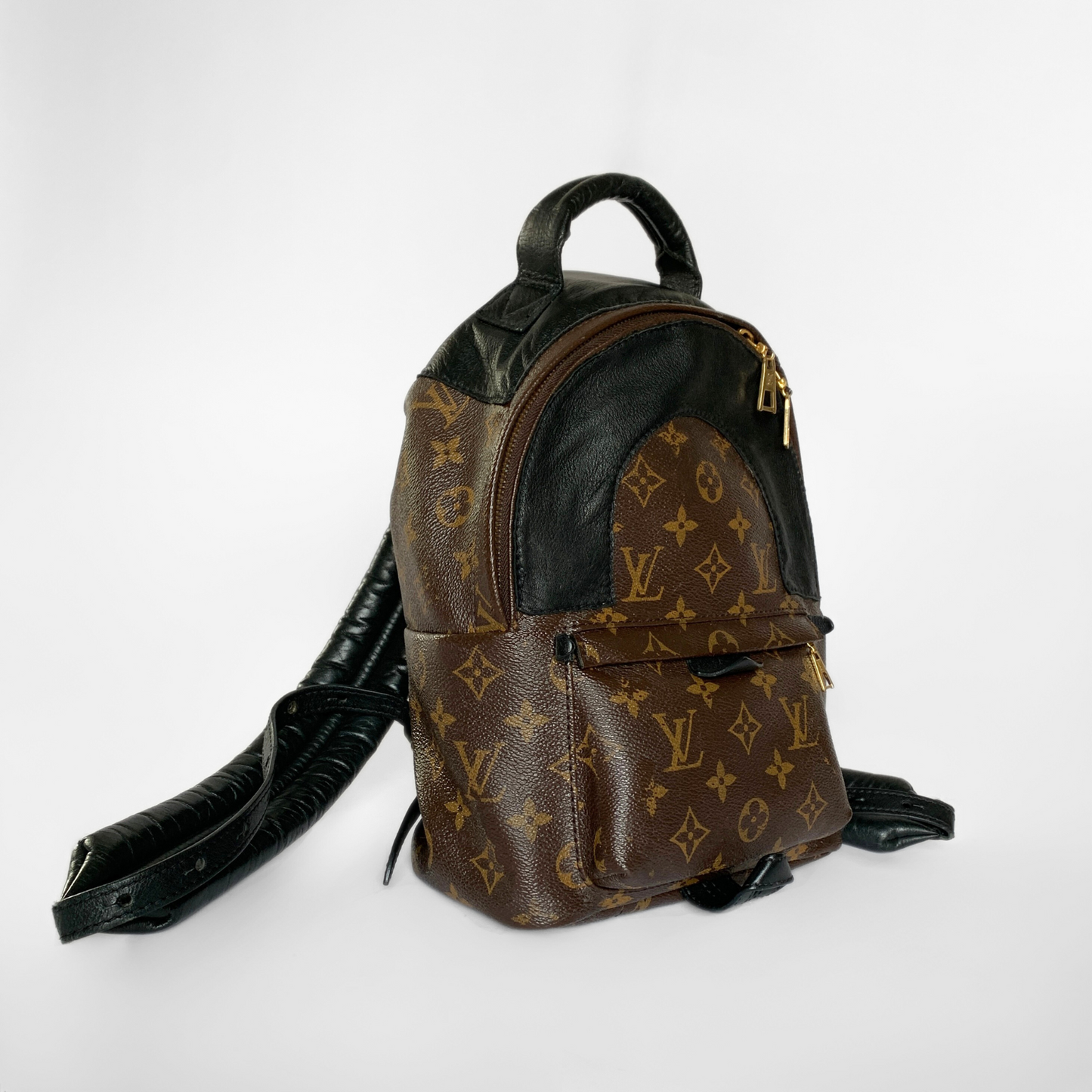 Louis Vuitton Louis Vuitton Palm Springs Backpack Monogram Canvas - Backpacks - Etoile Luxury Vintage