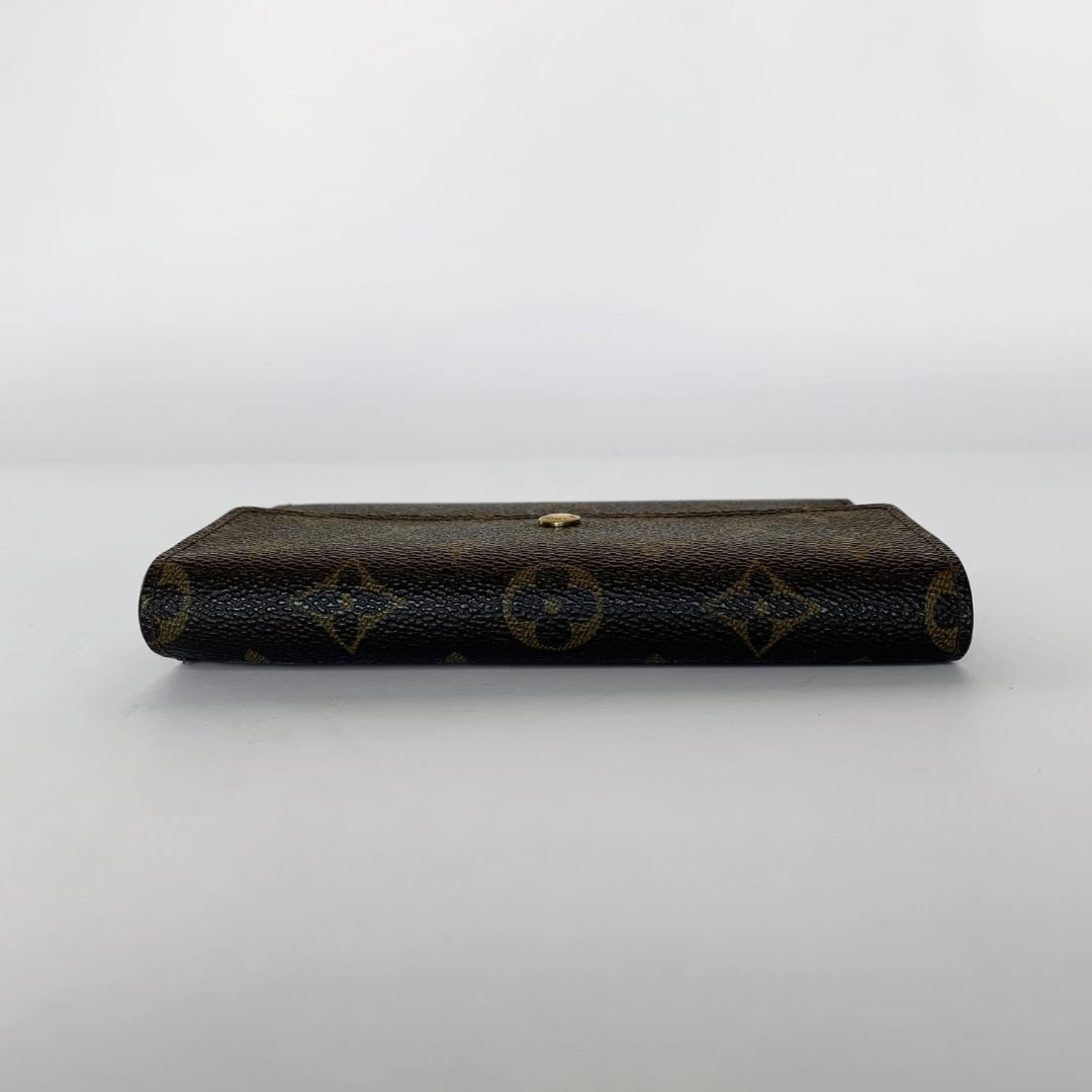 Louis Vuitton Louis Vuitton International Wallet Monogram Canvas - Wallets - Etoile Luxury Vintage