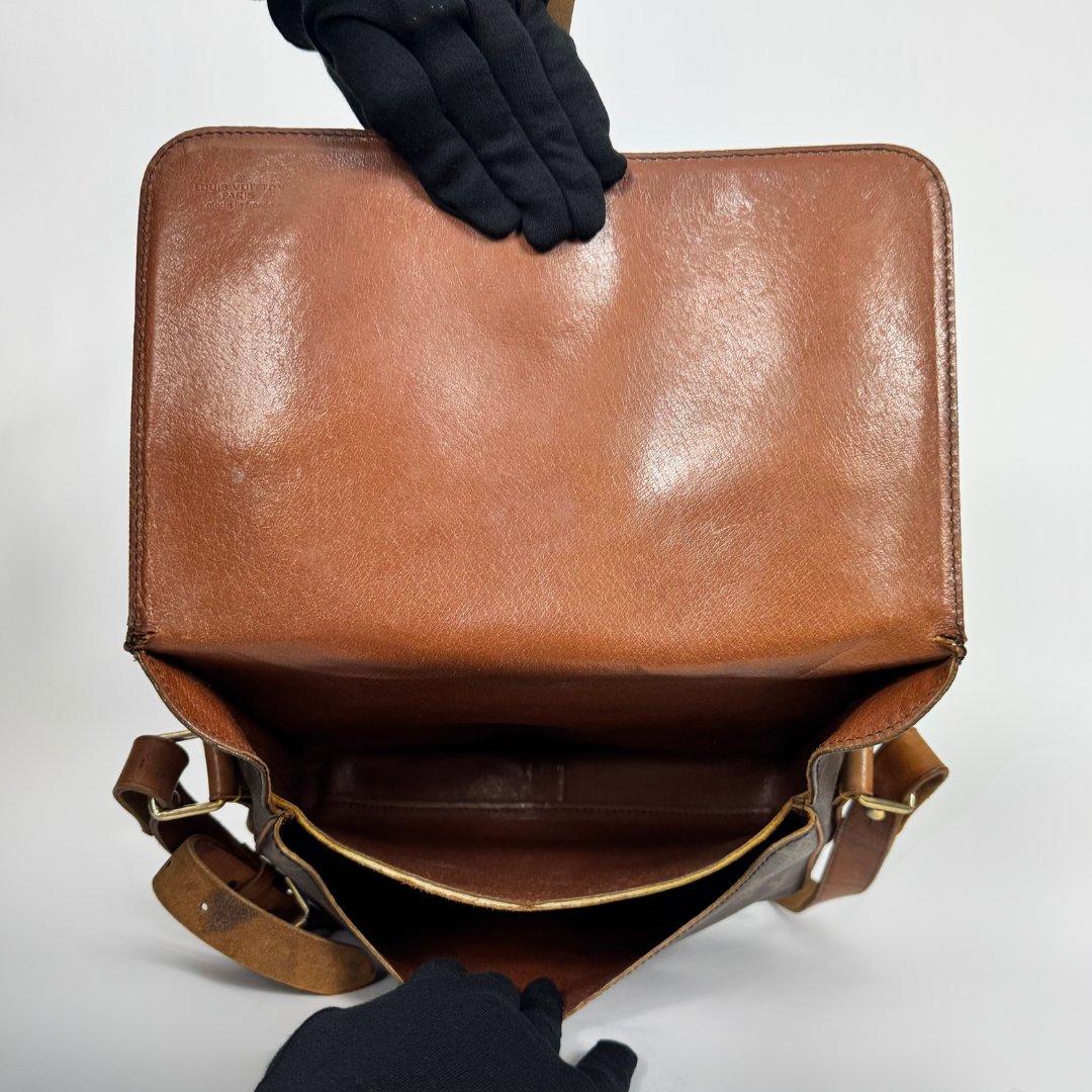 Louis Vuitton Louis Vuitton Cartouchière GM Monogram Canvas - Shoulder Bag - Etoile Luxury Vintage