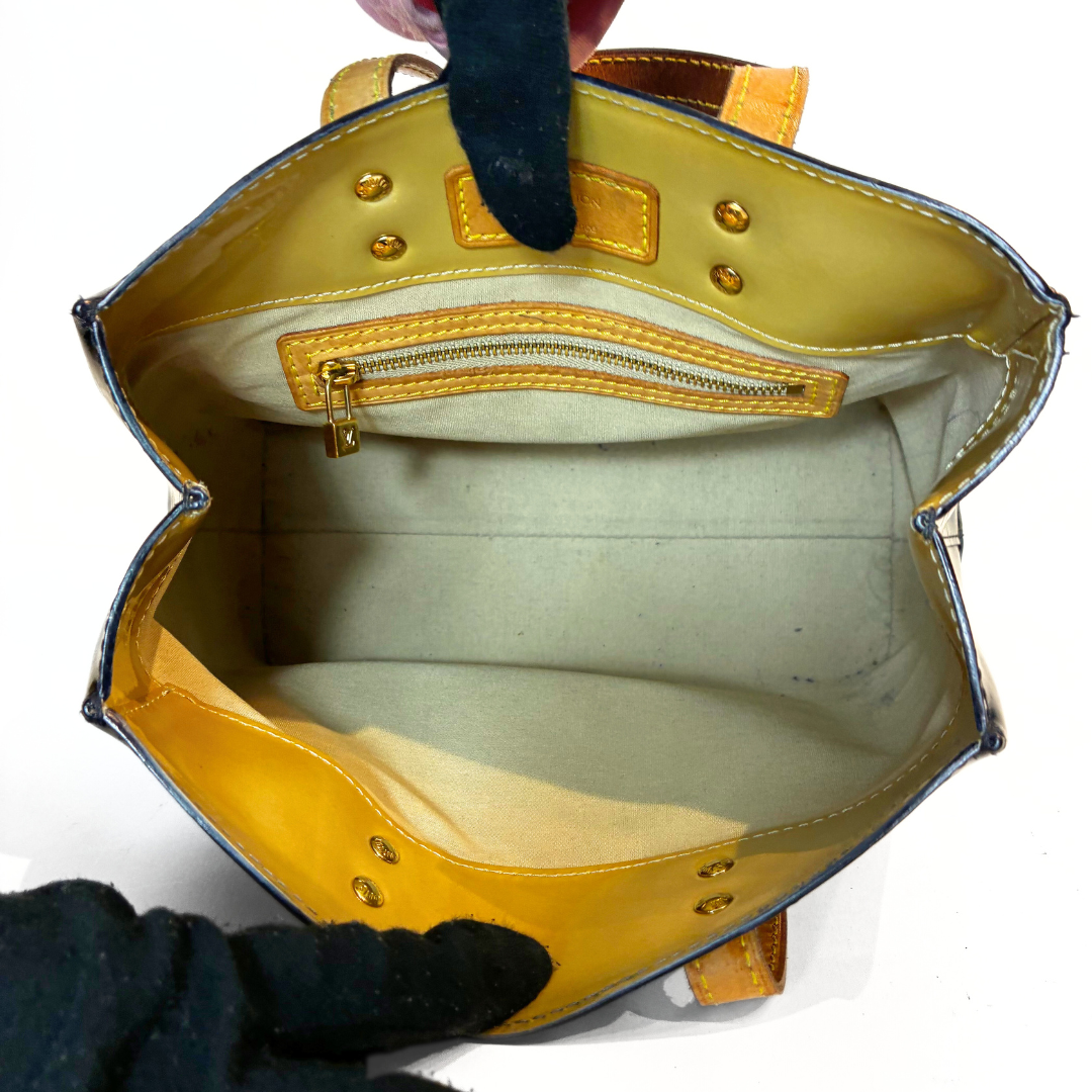 Louis Vuitton Reade PM Black Vernis Leather