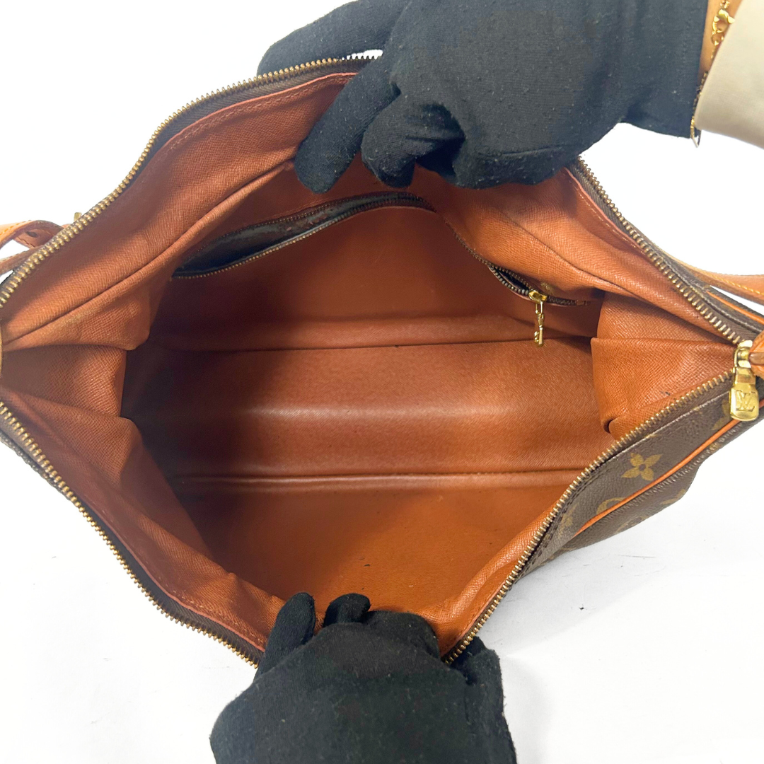 Louis Vuitton Boulogne GM Monogram Canvas