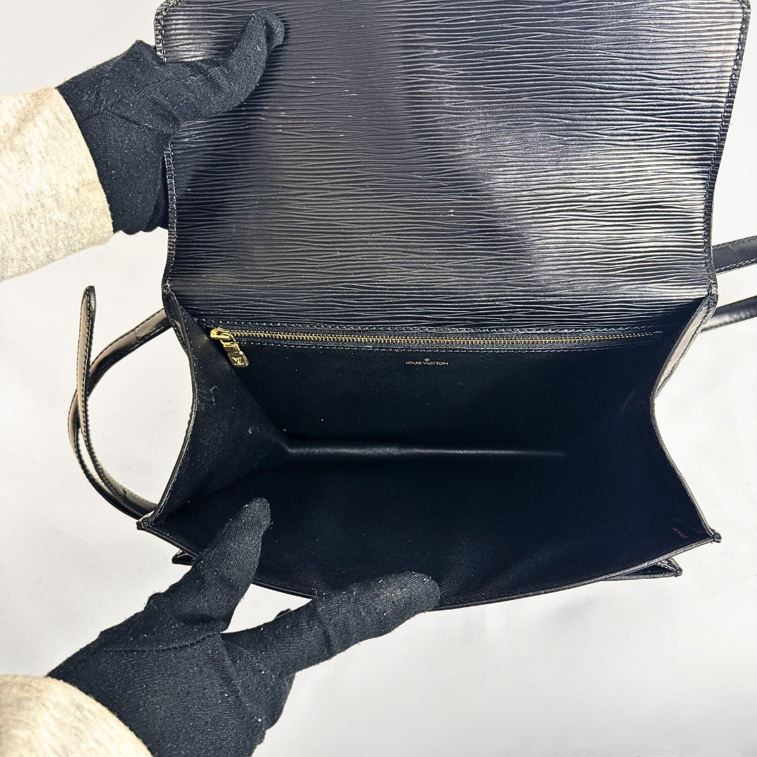 Louis Vuitton Louis Vuitton Monceau Epi Leather - Shoulder bags - Etoile Luxury Vintage