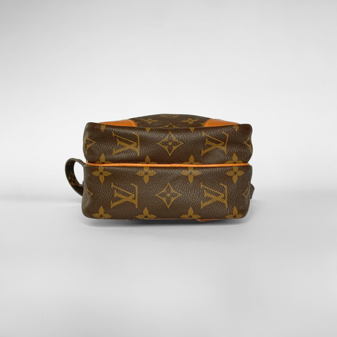 Louis Vuitton Louis Vuitton Amazon Monogram Canvas - Crossbody bags - Etoile Luxury Vintage