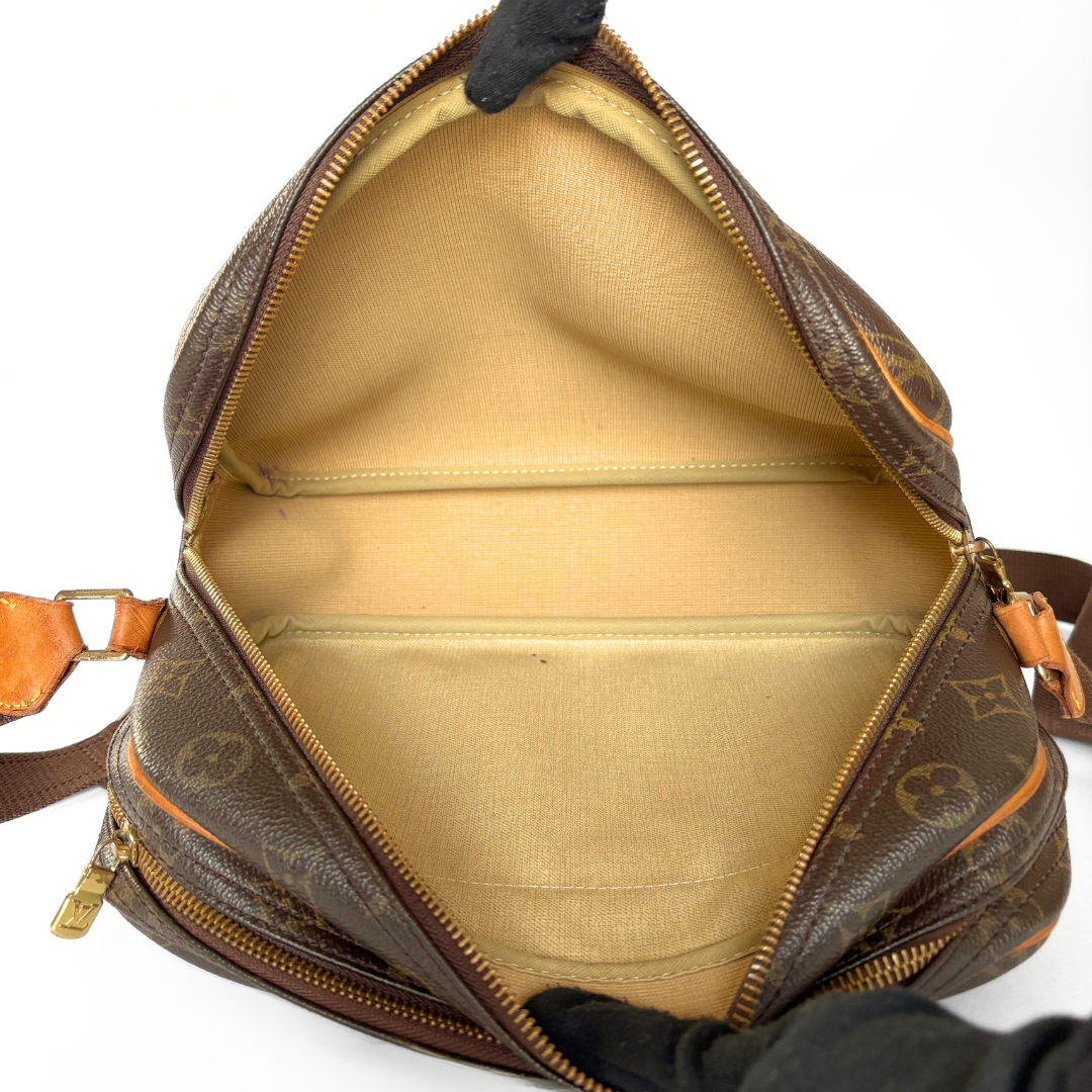 Louis Vuitton Reporter PM Monogram Canvas