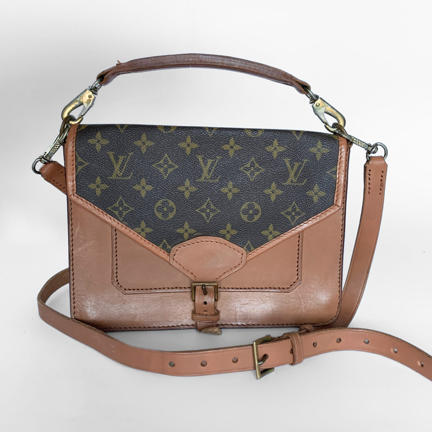 Louis Vuitton Vintage Crossbody Monogram Canvas