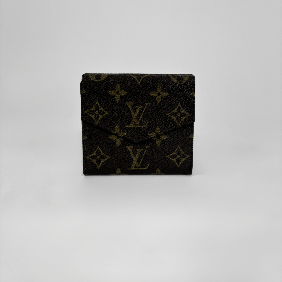 Louis Vuitton Druk Wallet on white background