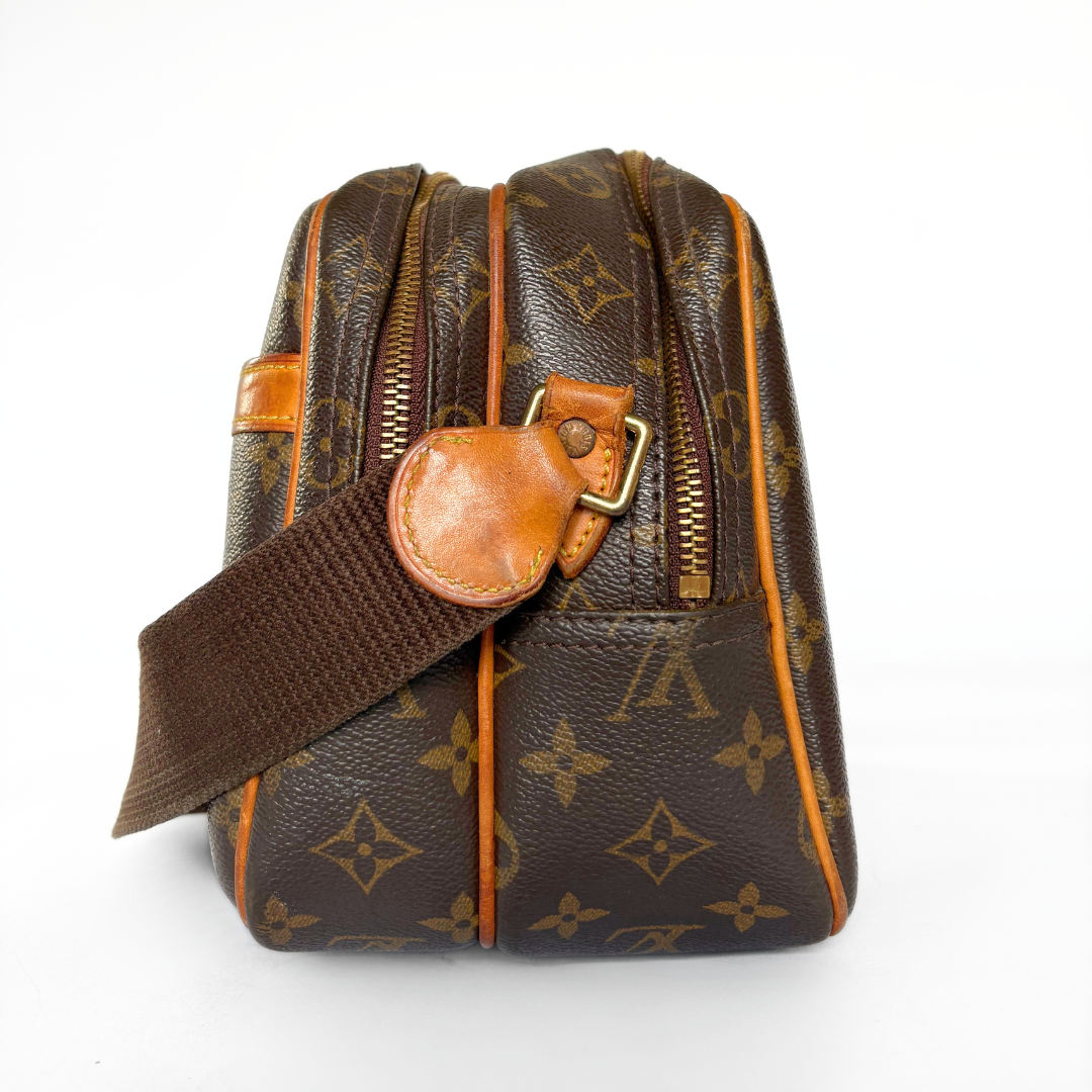 Louis Vuitton Reporter PM Monogram Canvas