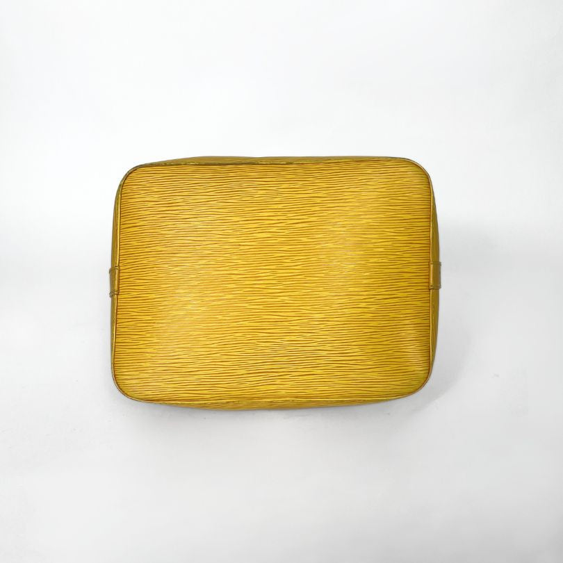 Louis Vuitton Petit Noé Epi Leather