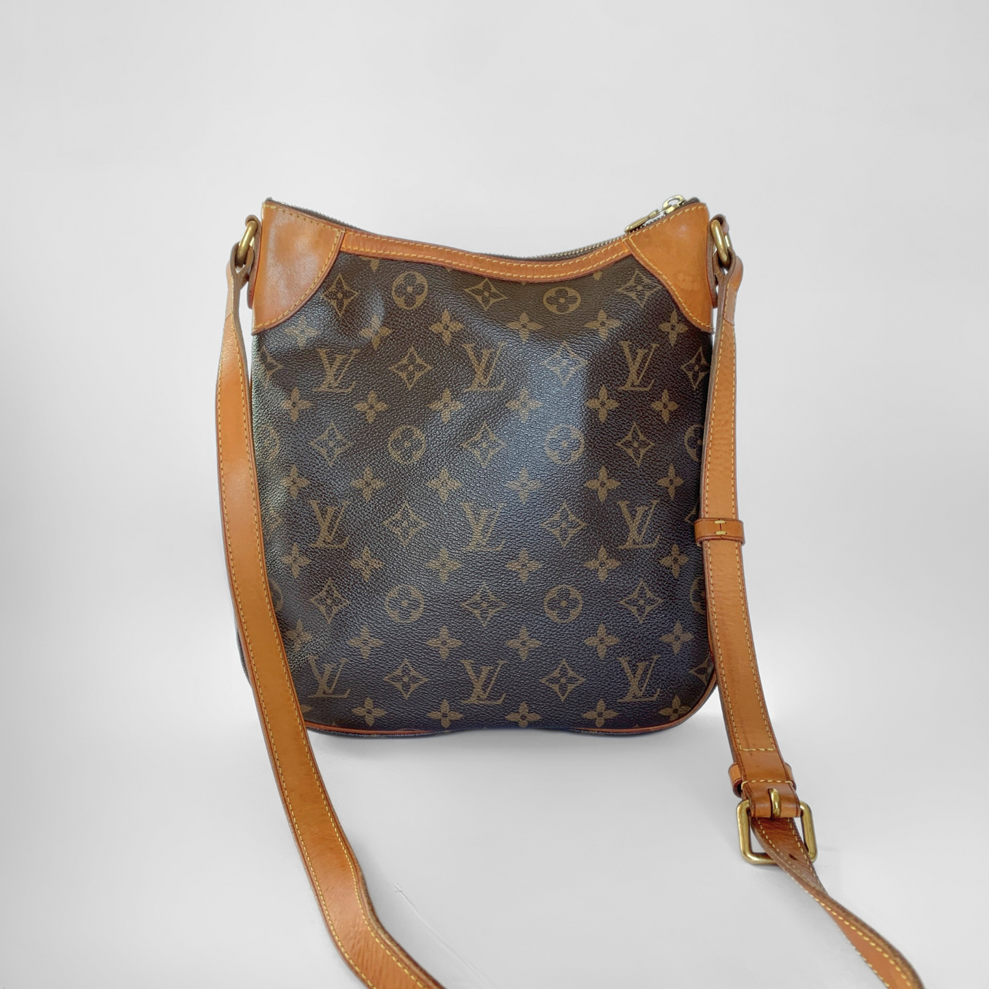 Louis Vuitton Odeon MM Monogram Canvas