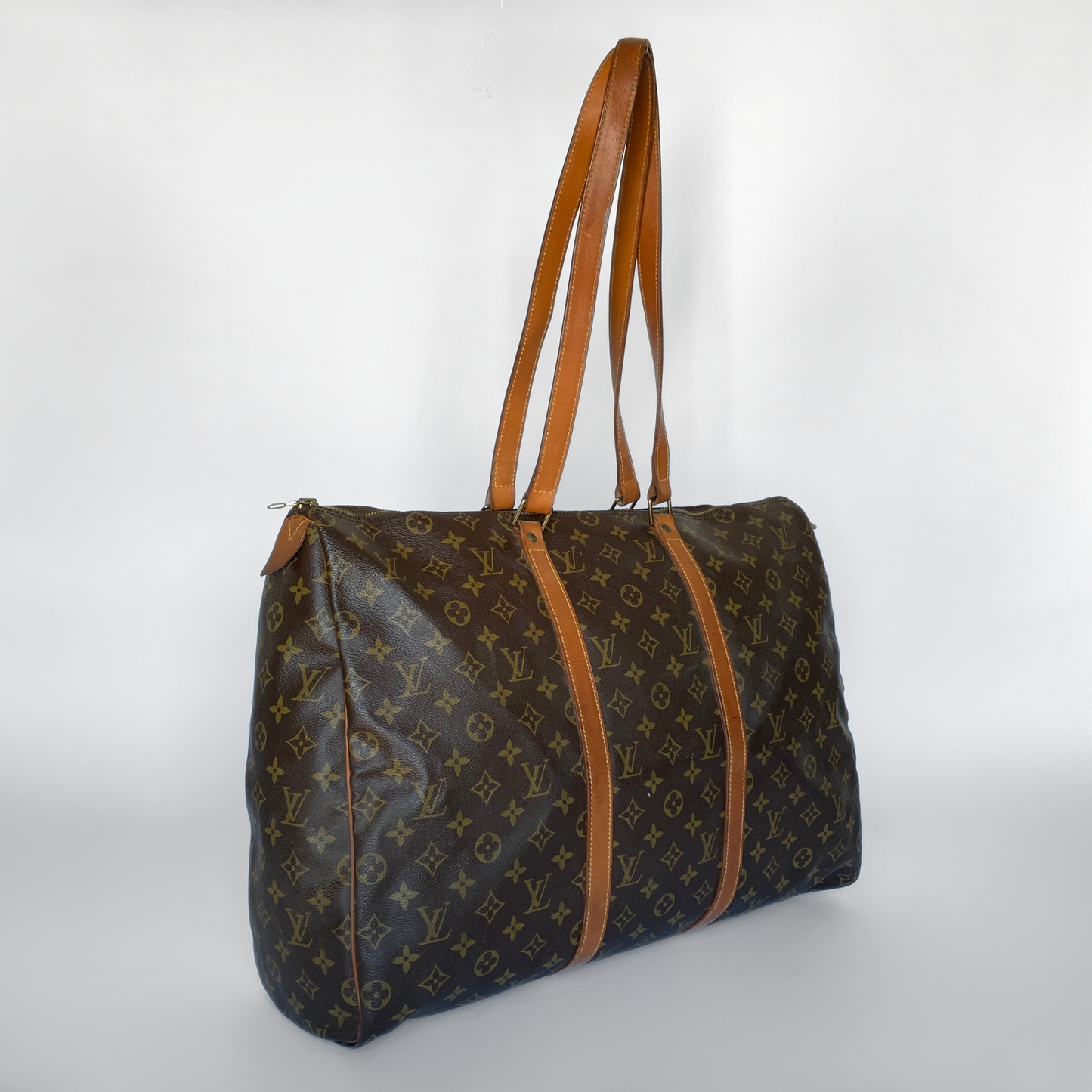 Louis Vuitton Louis Vuitton Flannery Monogram Canvas - Shoulder bags - Etoile Luxury Vintage