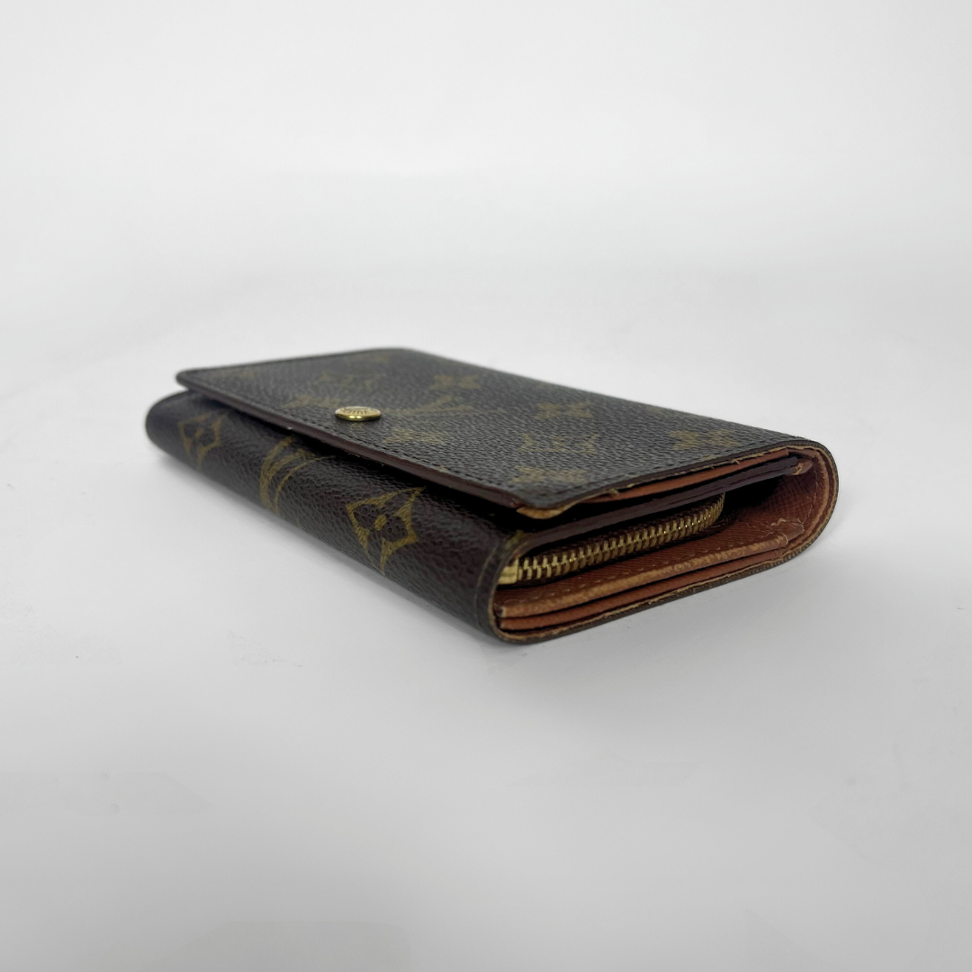 Louis Vuiton wallet medium