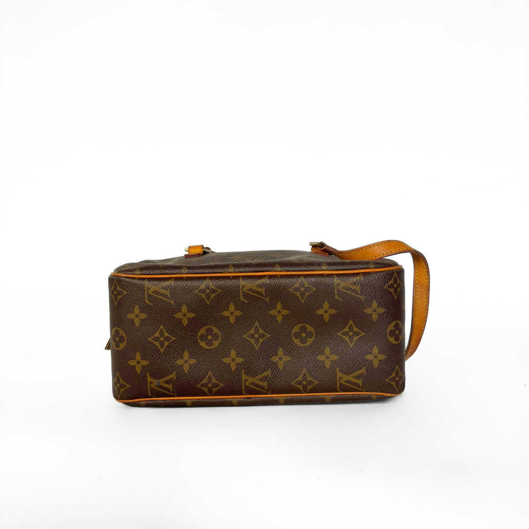 Louis Vuitton Cité MM Monogram Canvas