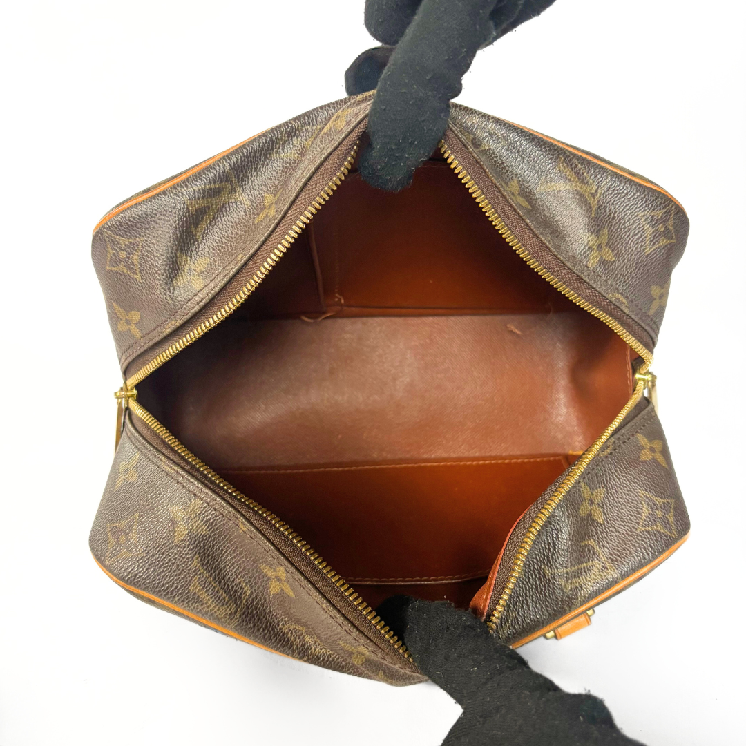 Louis Vuitton Cité MM Monogram Canvas