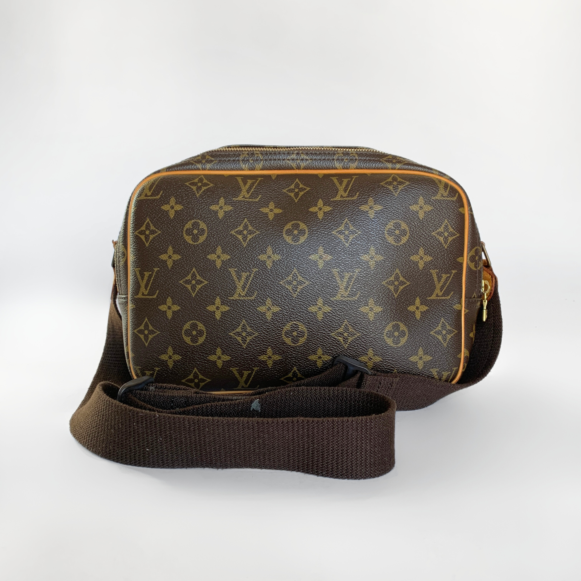 Louis Vuitton Louis Vuitton Reporter PM Monogram Canvas - Crossbody bags - Etoile Luxury Vintage