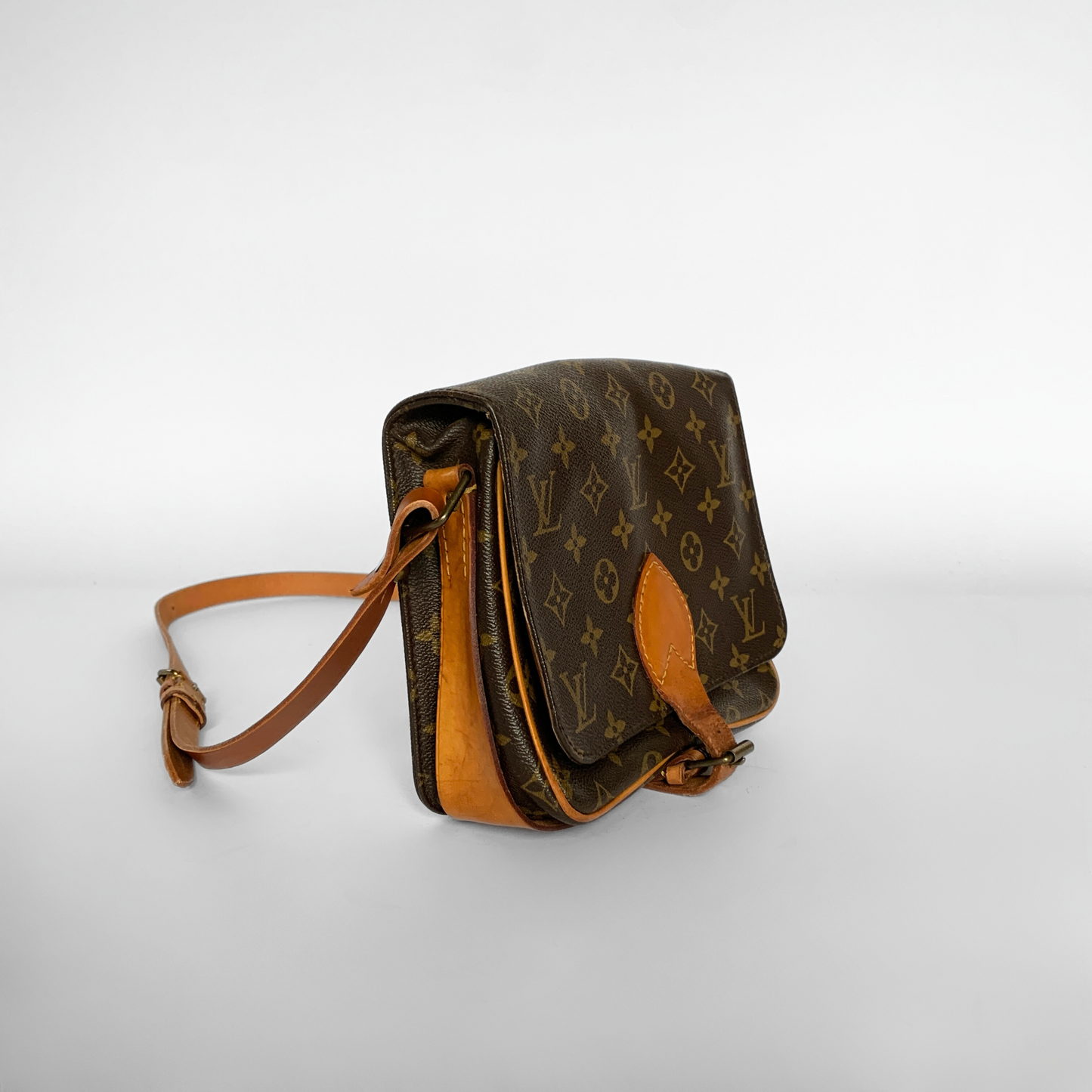 Louis Vuitton Louis Vuitton Cartouchi&egrave;re PM Monogram Canvas - Crossbody bags - Etoile Luxury Vintage