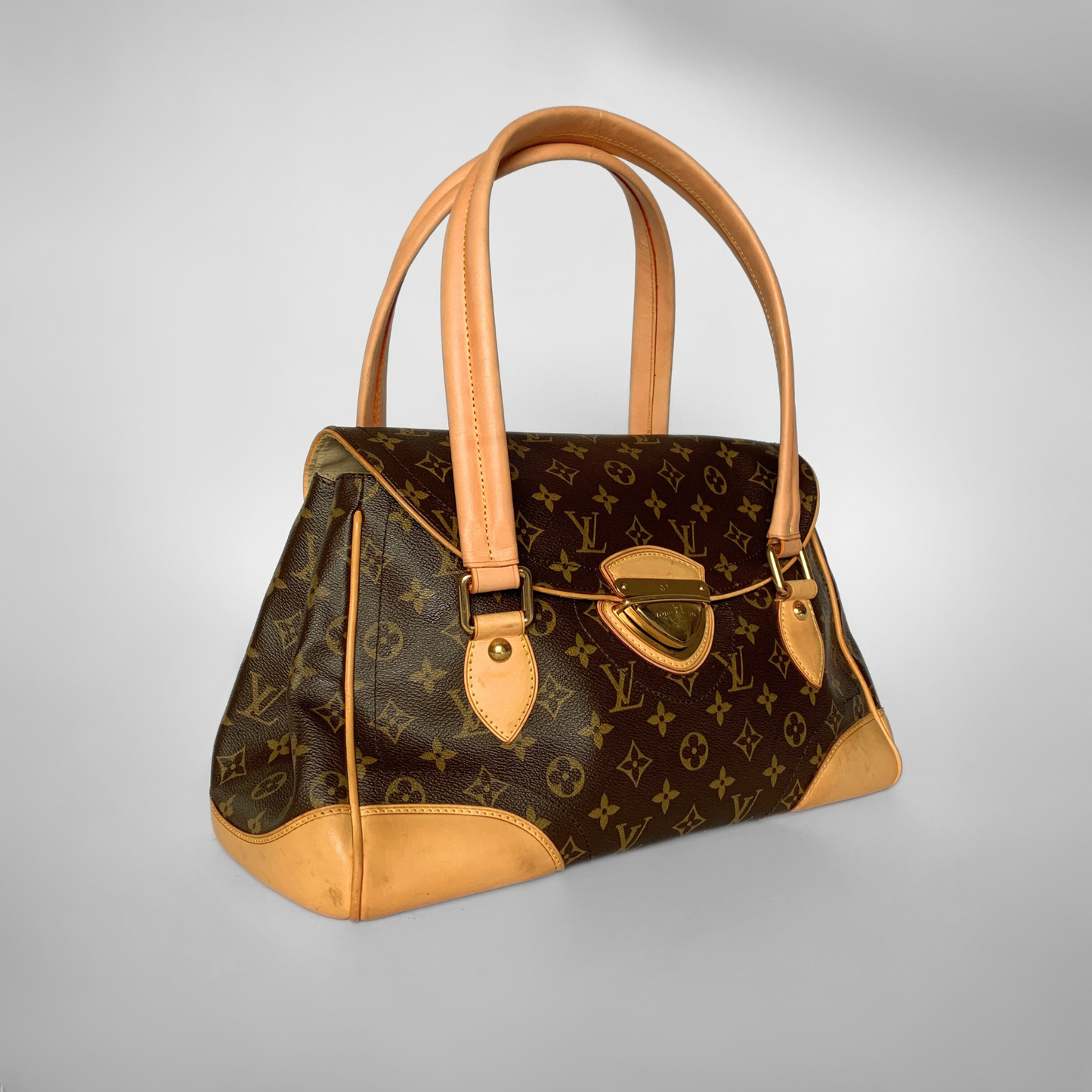 Louis Vuitton Beverly Monogram Canvas