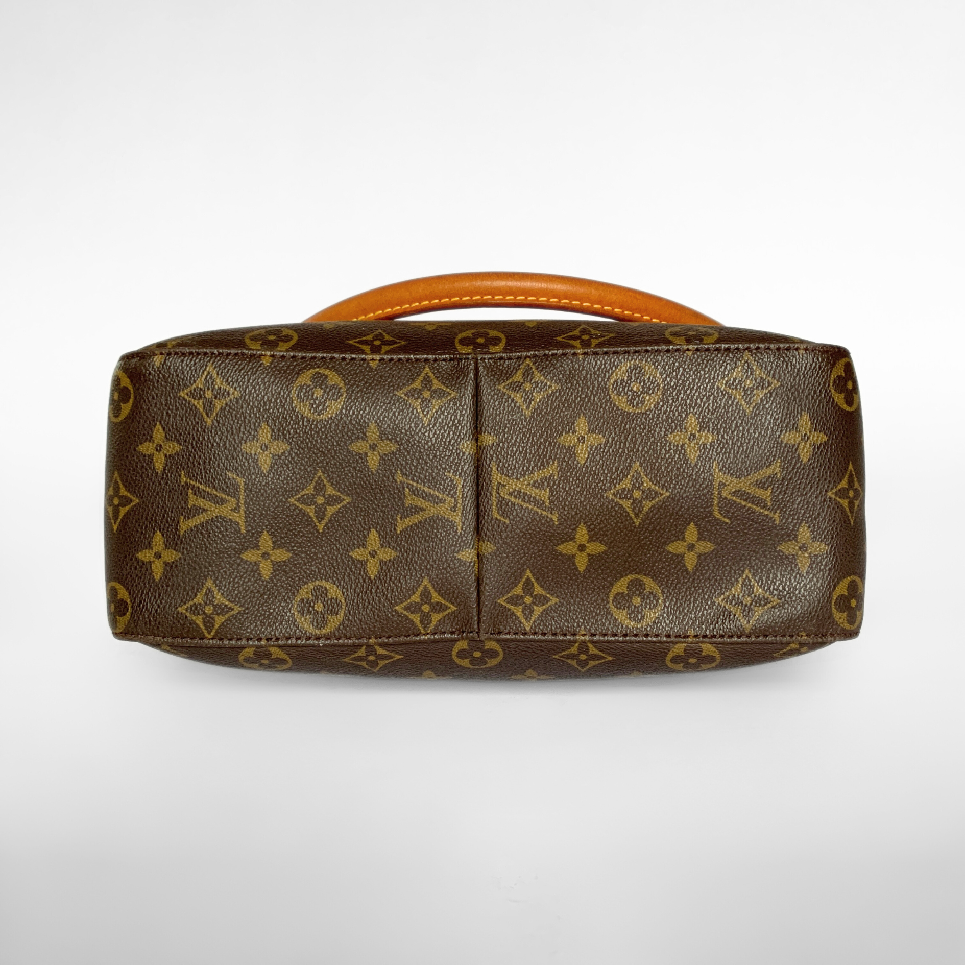 Louis Vuitton Louis Vuitton Looping GM Monogram Canvas - Shoulder bags - Etoile Luxury Vintage