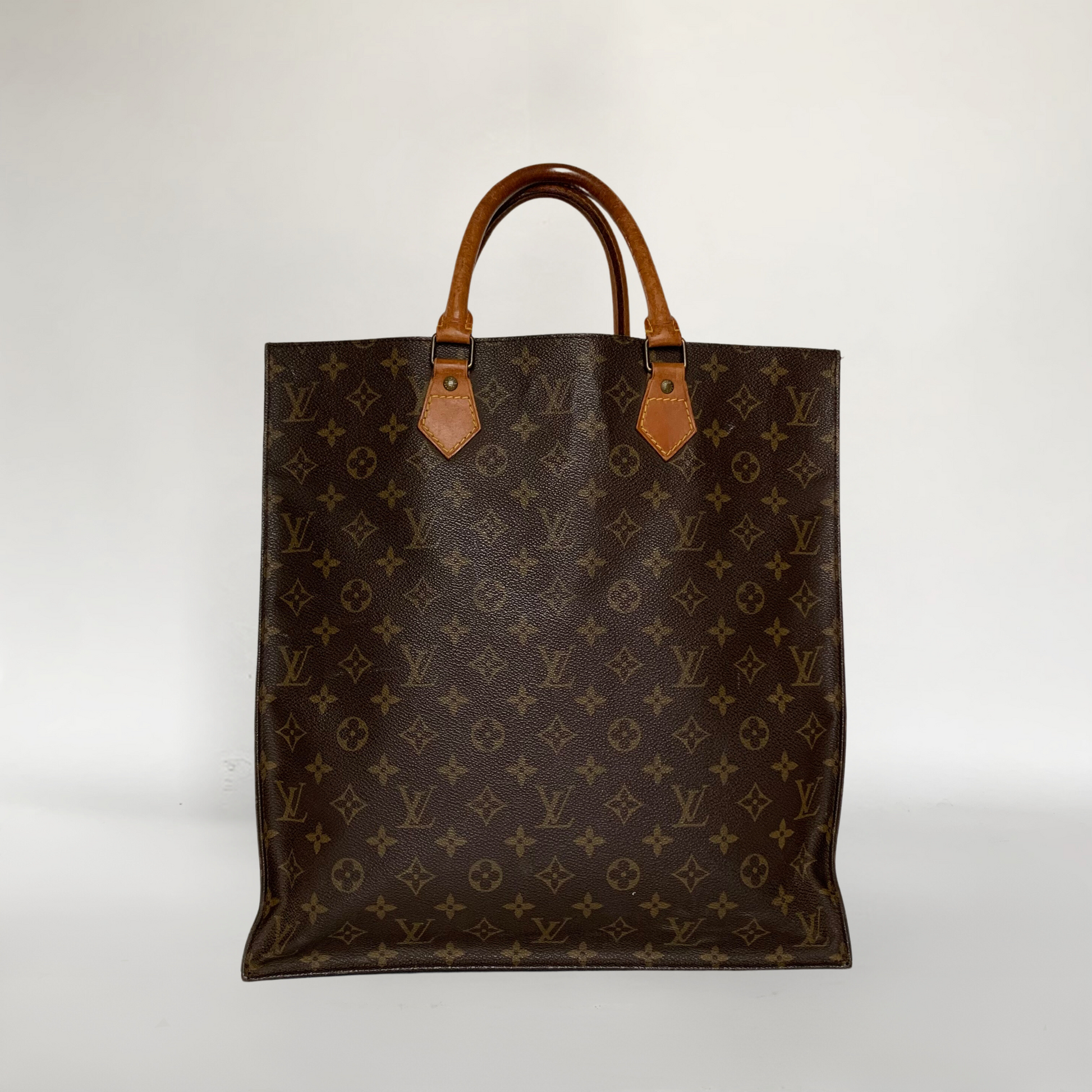 Louis Vuitton Louis Vuitton Sac Plat Monogram Canvas - Handbags - Etoile Luxury Vintage