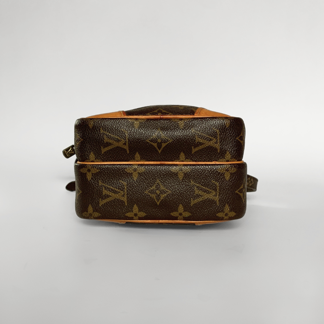 Louis Vuitton Louis Vuitton Amazon Monogram Canvas - Crossbody bags - Etoile Luxury Vintage