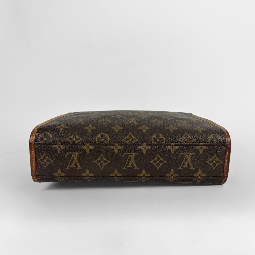 Louis Vuitton Bel Air Bandoulière Monogram Canvas on a white background