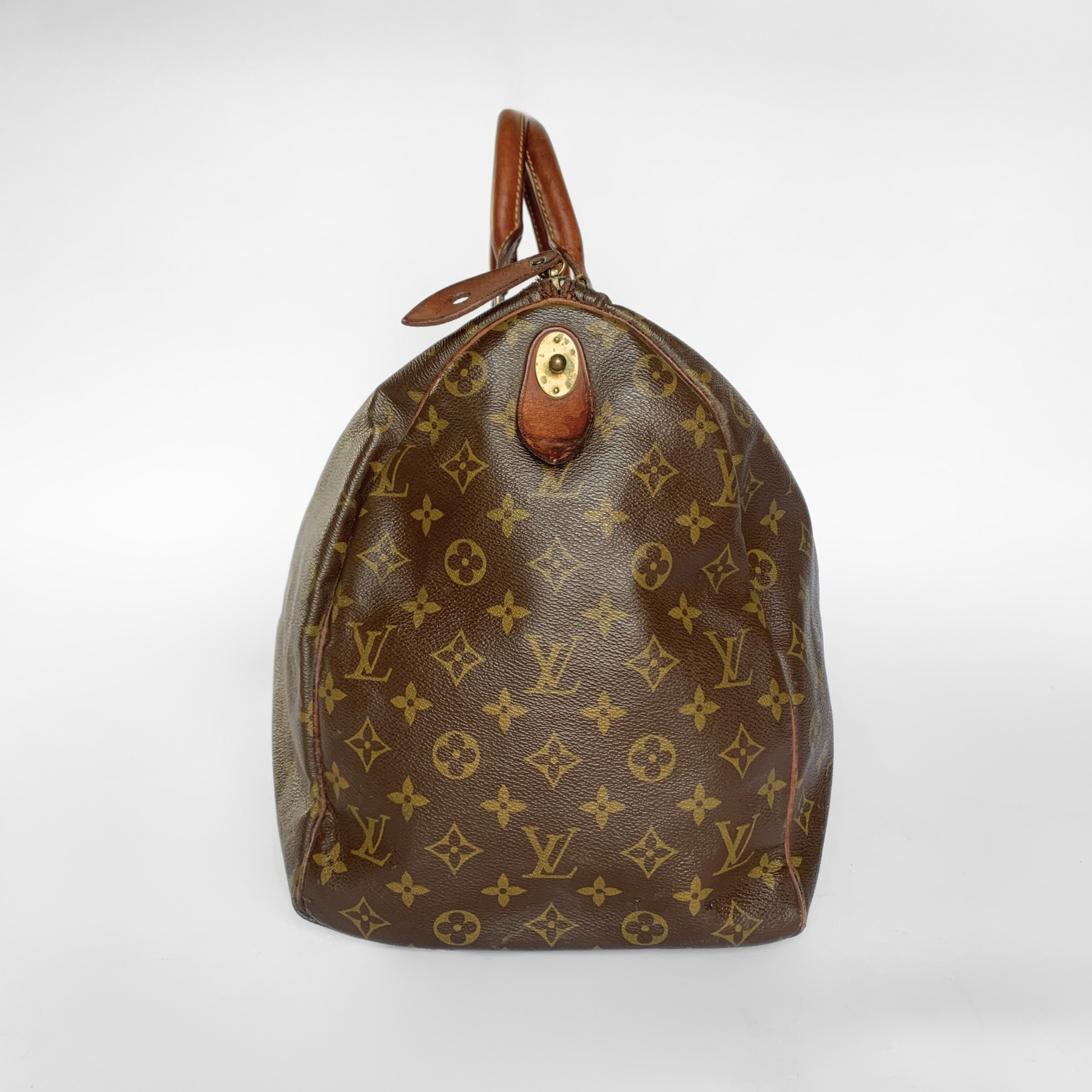 Louis Vuitton Louis Vuitton Keepall 50 Monogram Canvas - Travel bags - Etoile Luxury Vintage