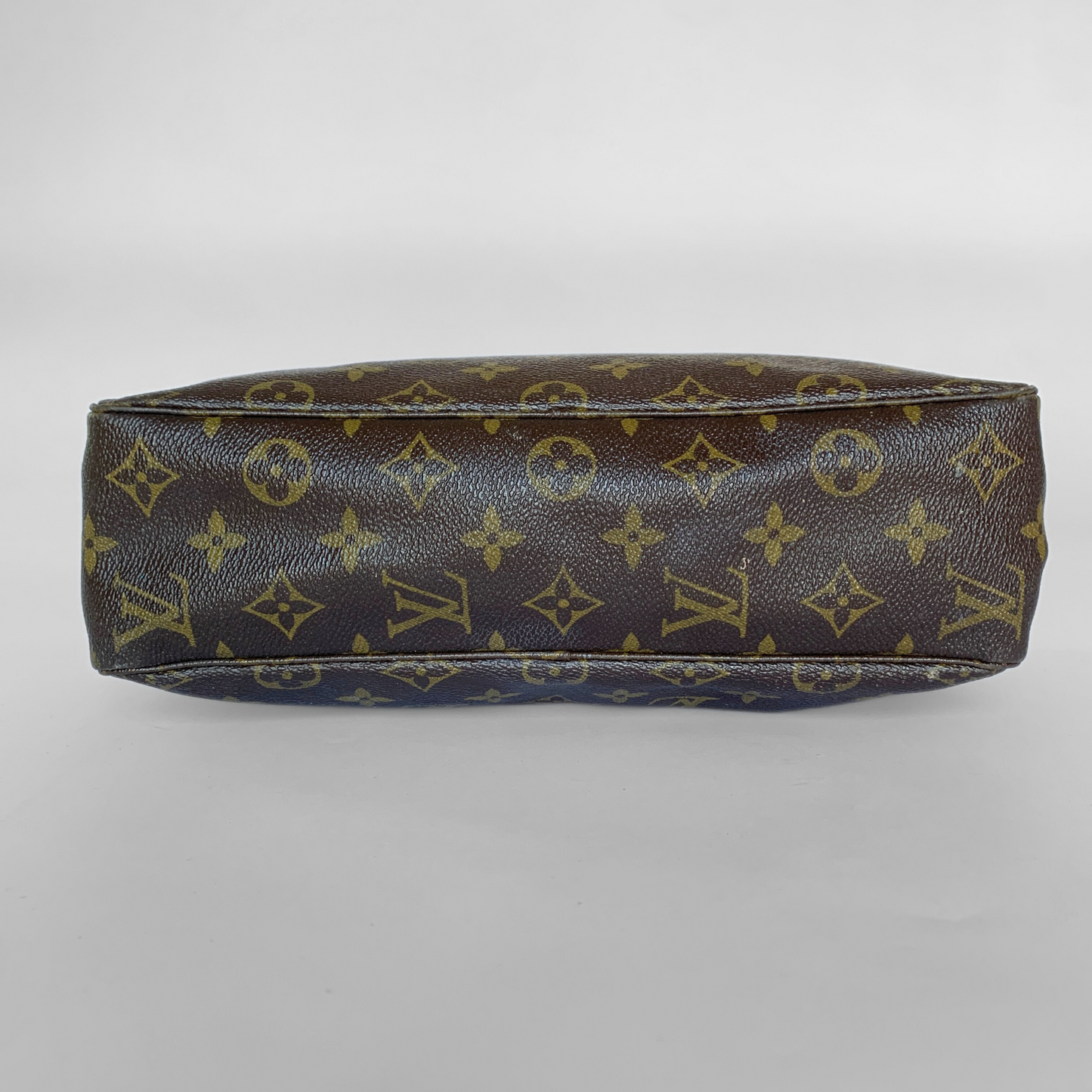 Louis Vuitton Toiletry Bag Monogram Canvas