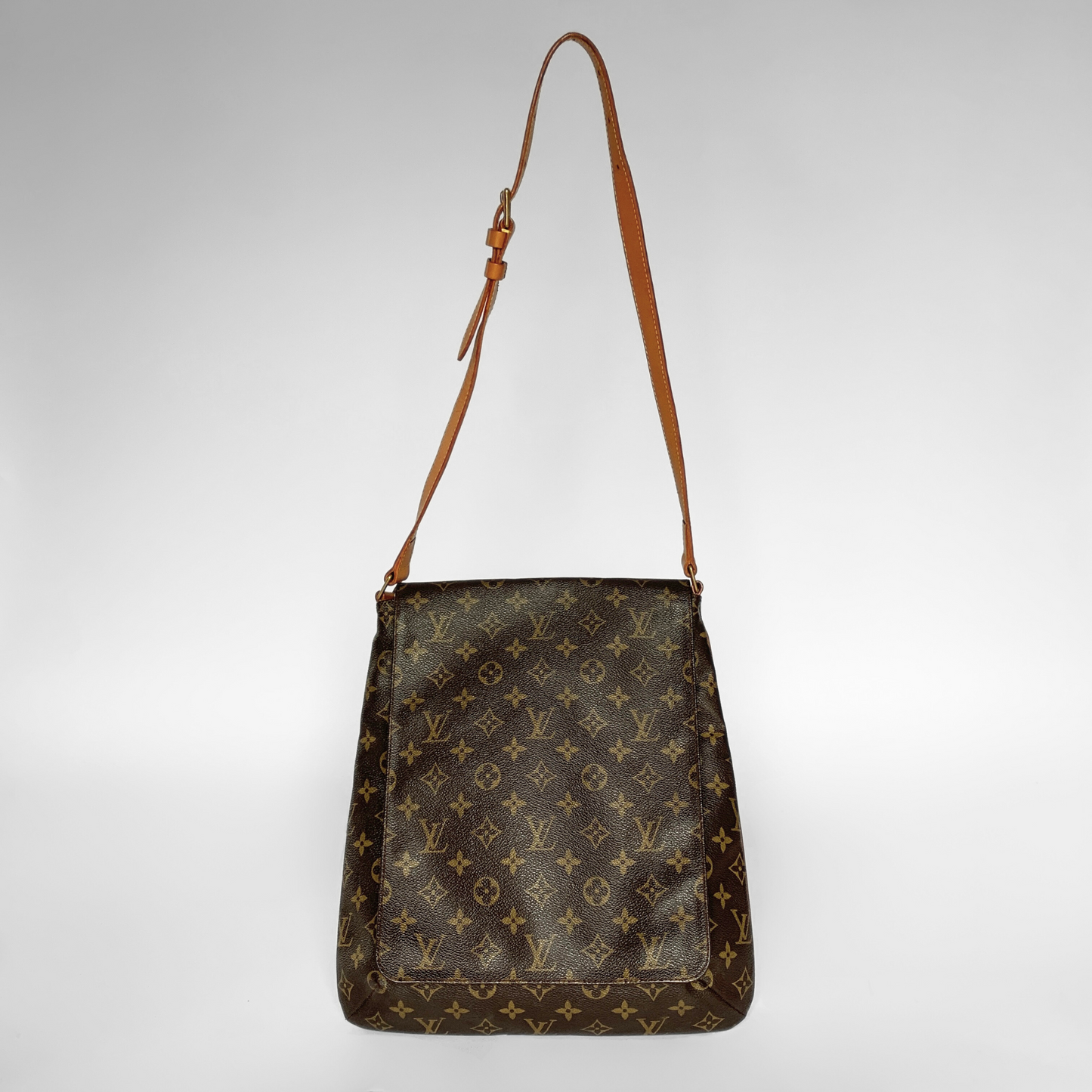 Louis Vuitton Louis Vuitton Musette Salsa Monogram Canvas - Shoulder bags - Etoile Luxury Vintage