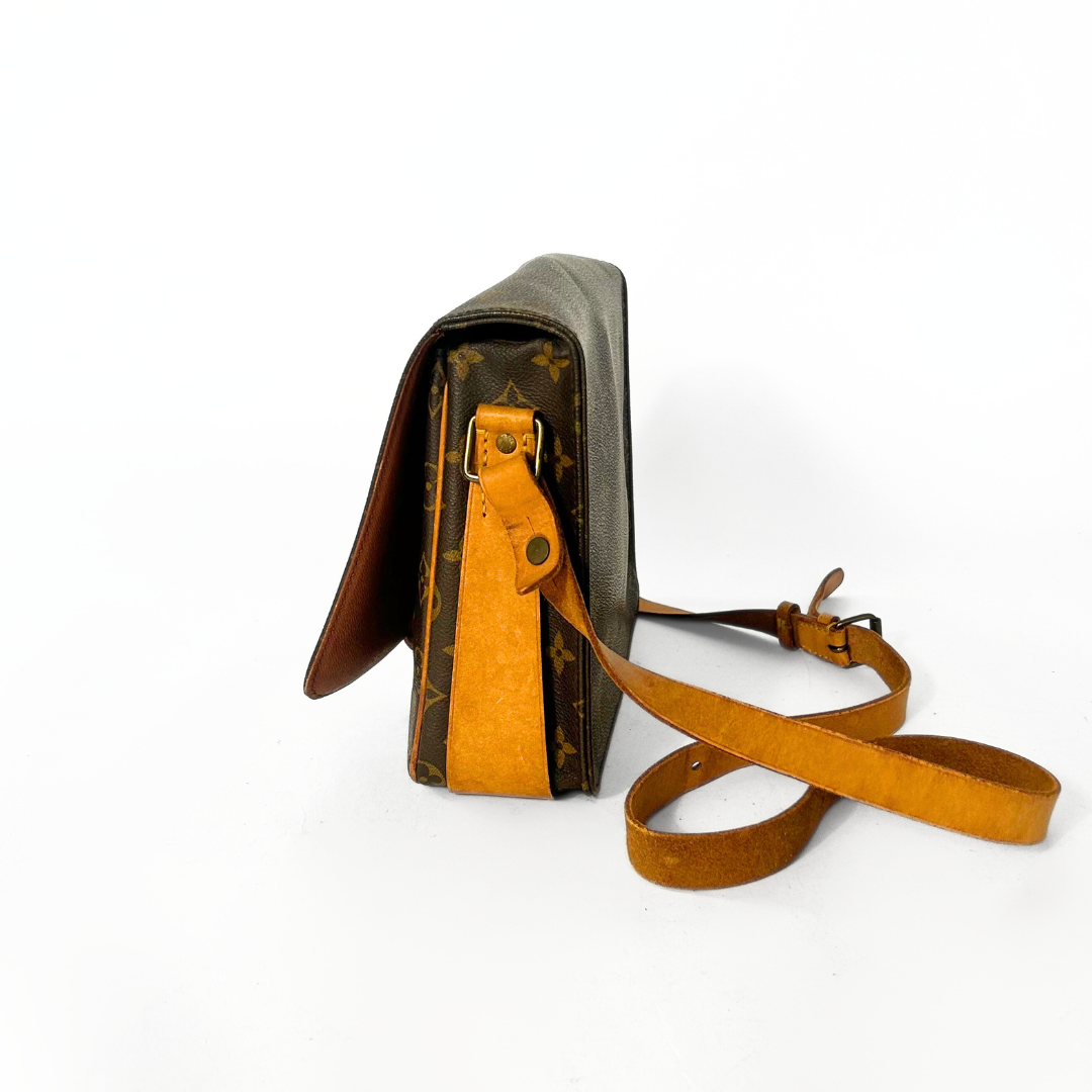 Louis Vuitton Cartouchière MM Monogram Canvas