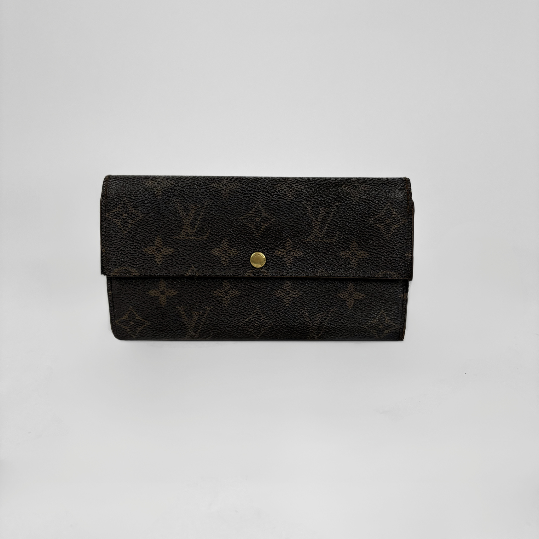 Louis Vuitton Wallet Large on a white background