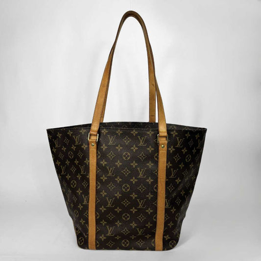 Louis Vuitton Shopper on a white background