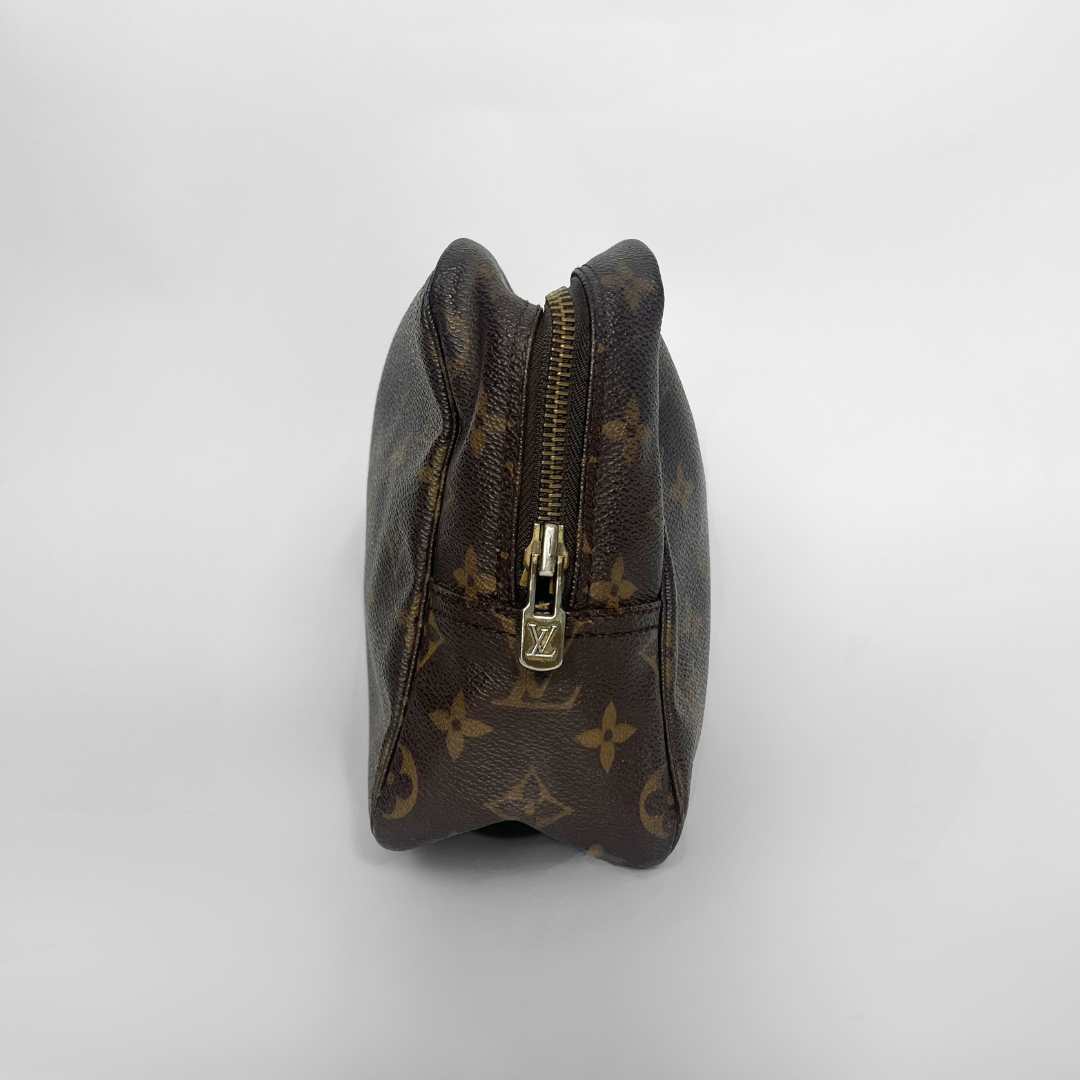 Louis Vuitton Toiletry bag