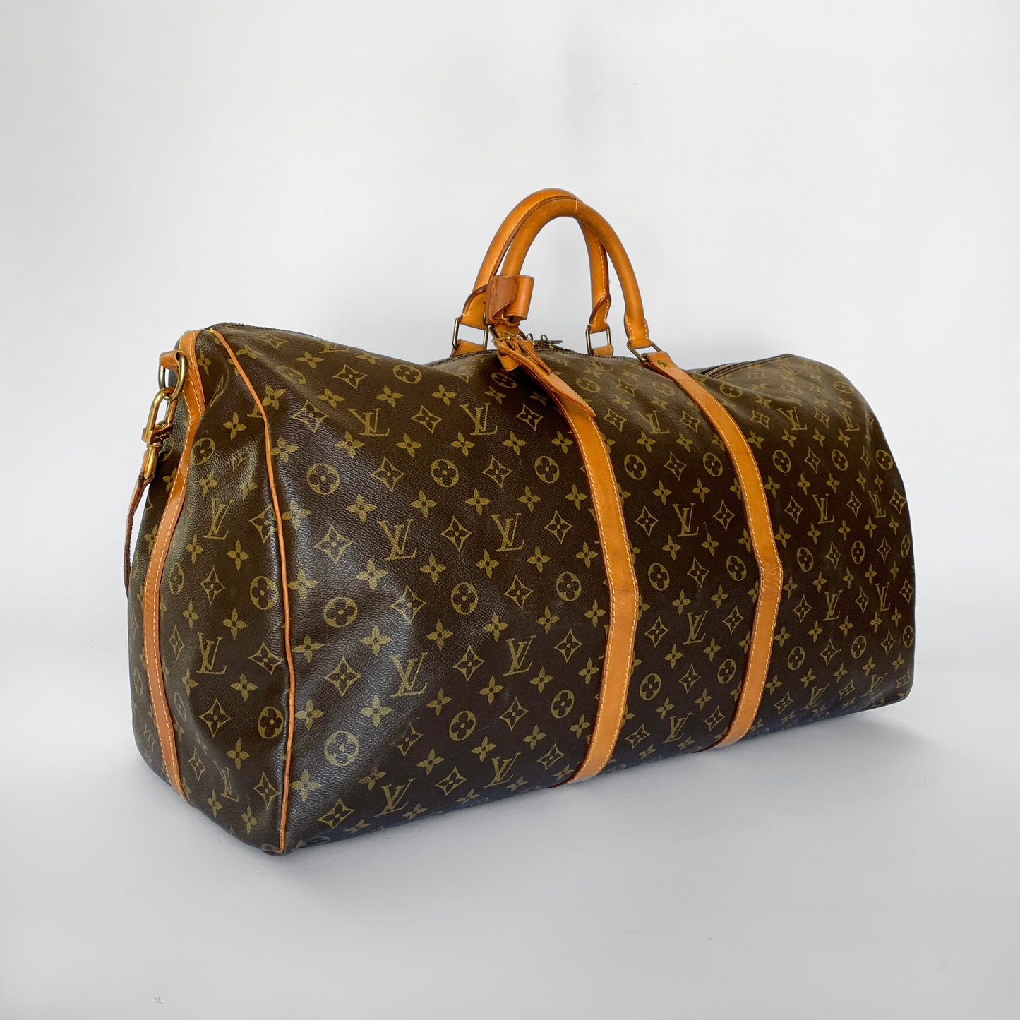 Louis Vuitton Louis Vuitton Keepall 60 Bandouli&egrave;re Monogram Canvas - Handbags - Etoile Luxury Vintage