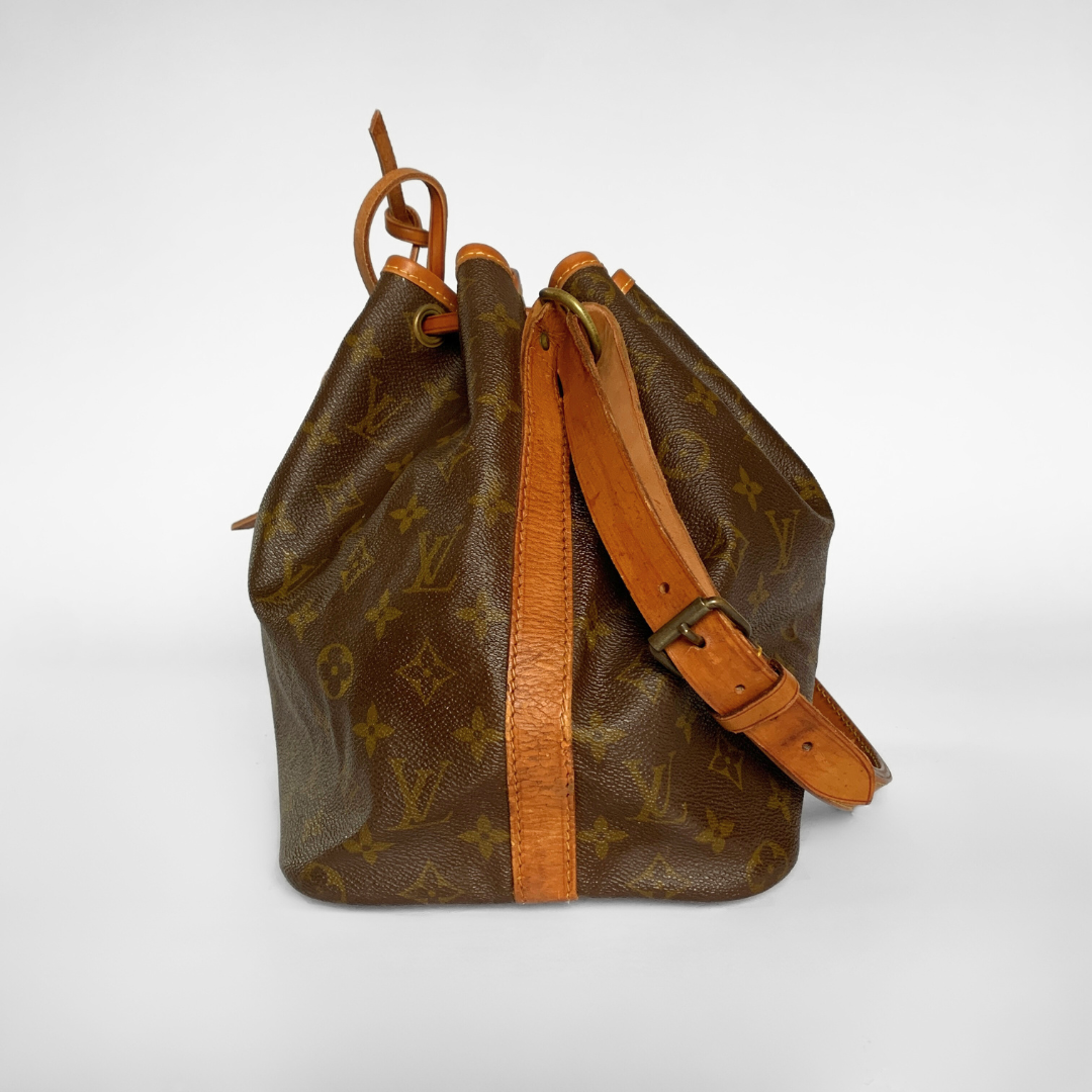 Louis Vuitton Louis Vuitton Petit No&eacute; Monogram Canvas - Handbags - Etoile Luxury Vintage