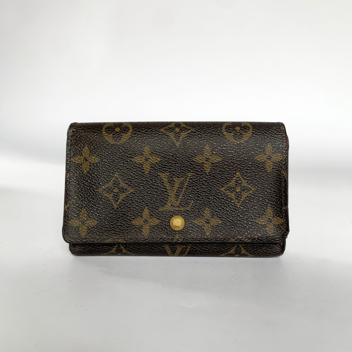 Louis Vuitton Louis Vuitton Wallet Medium Monogram Canvas - Wallets - Etoile Luxury Vintage