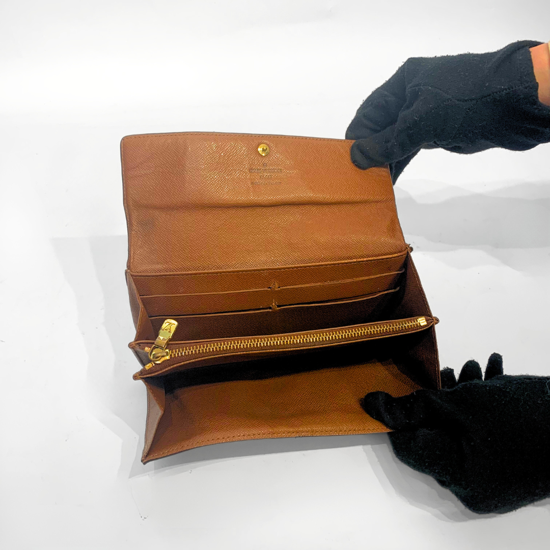 Louis Vuitton Wallet Large Monogram Canvas