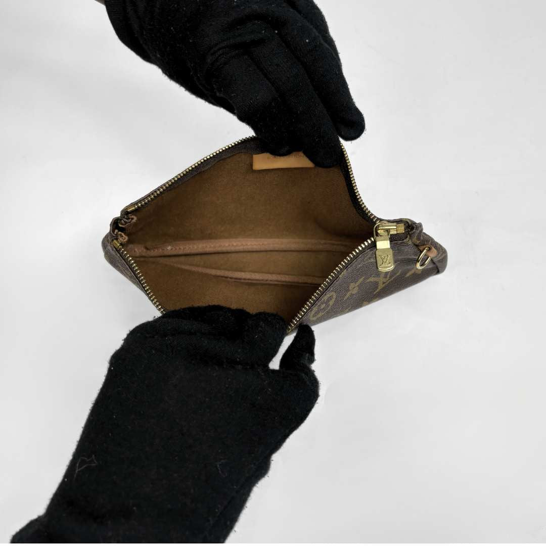 Louis Vuitton Pochette